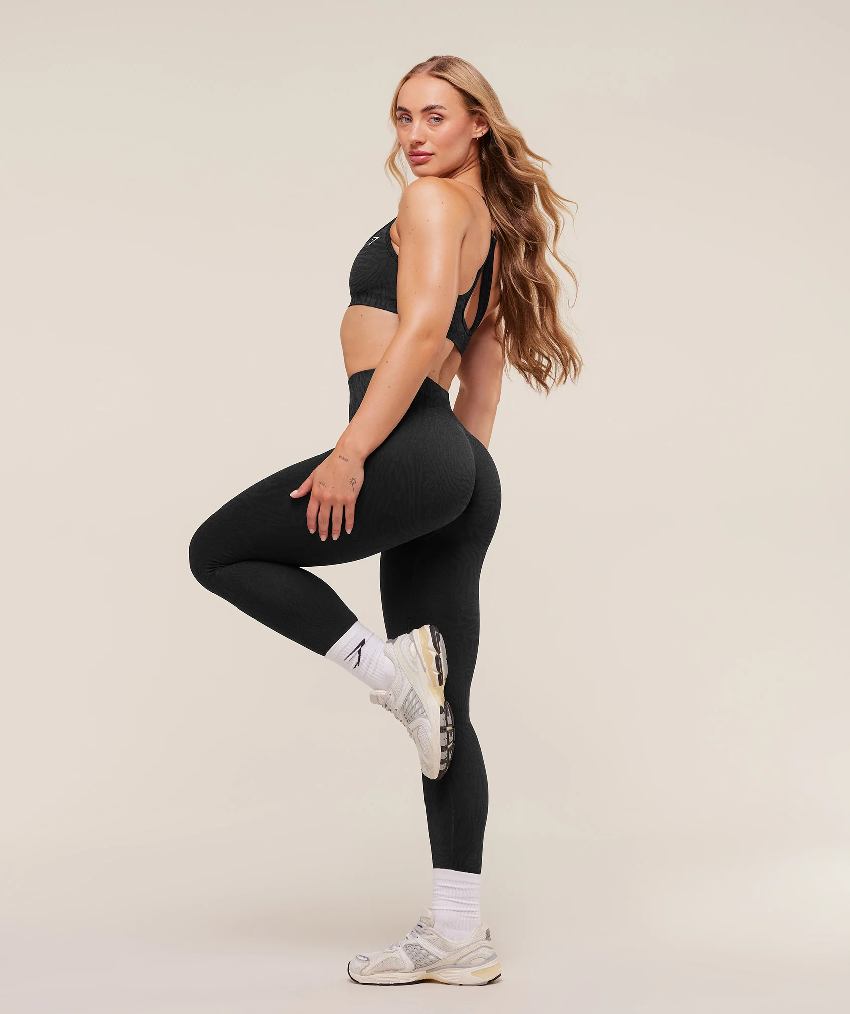 Gymshark Adapt Animal Seamless Leggings - Black/Asphalt Grey - Image 4