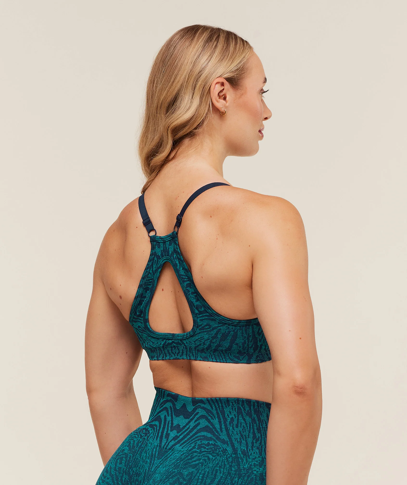 Gymshark Adapt Animal Seamless Sports Bra - Navy/Brand Blue - Image 2