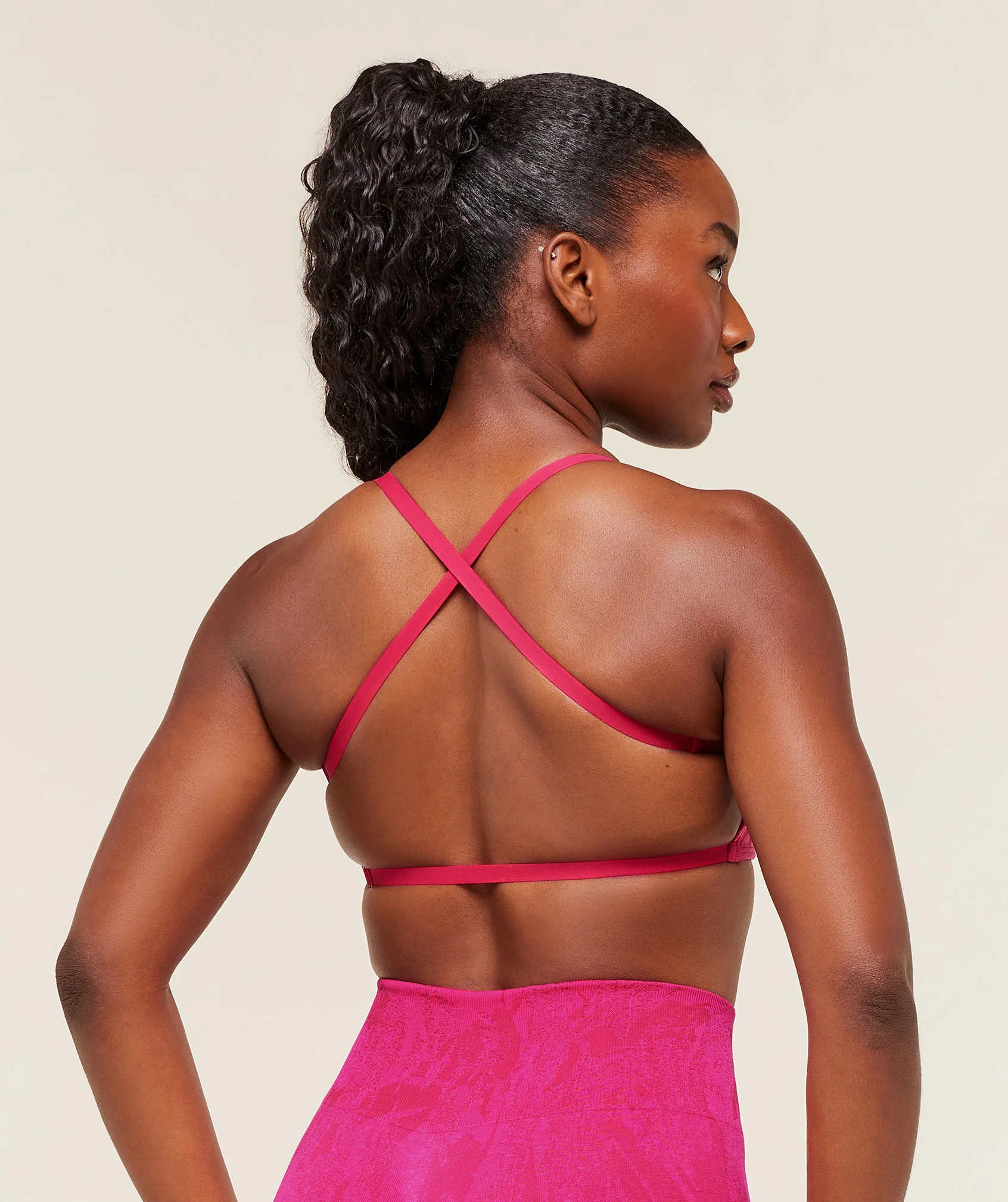 Gymshark Adapt Camo Cross Back Sports Bra - Build Pink/Energy Pink - Image 2