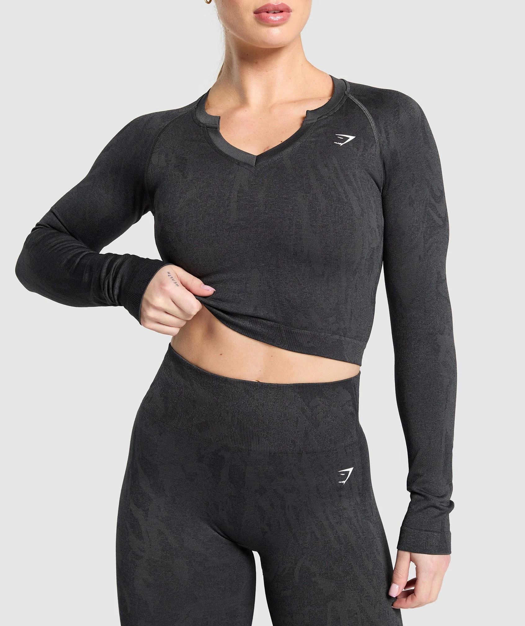 Gymshark Adapt Camo Seamless Long Sleeve Top - Asphalt Grey/Black - Image 5