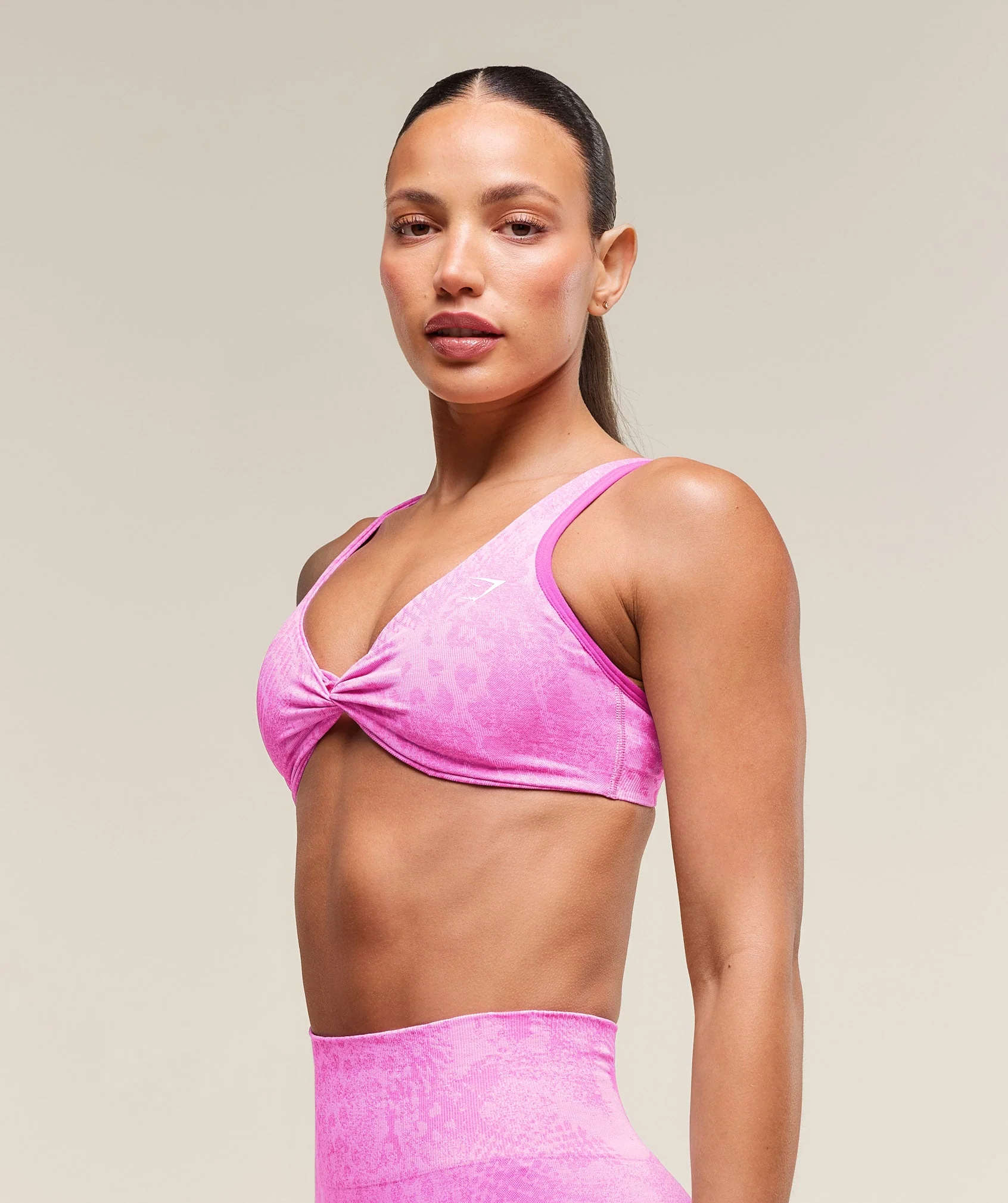 Gymshark Adapt Animal X Whitney Seamless Twist Front Bra - Sour Pink/Vibrant Pink - Image 4