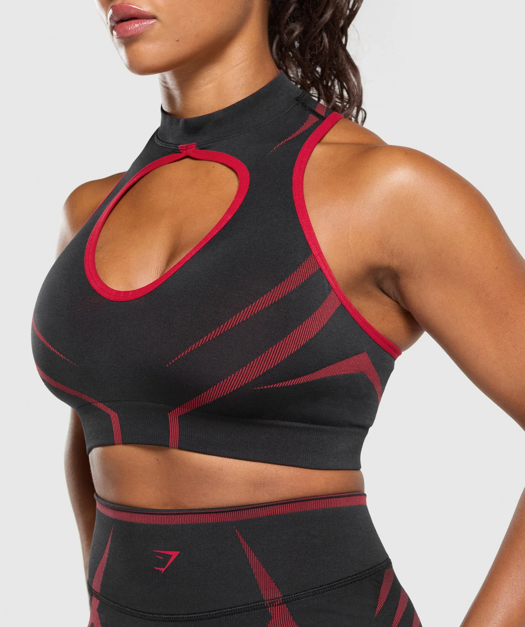 Gymshark Apex Lift Seamless Crop Top - Black/Carmine Red - Image 7