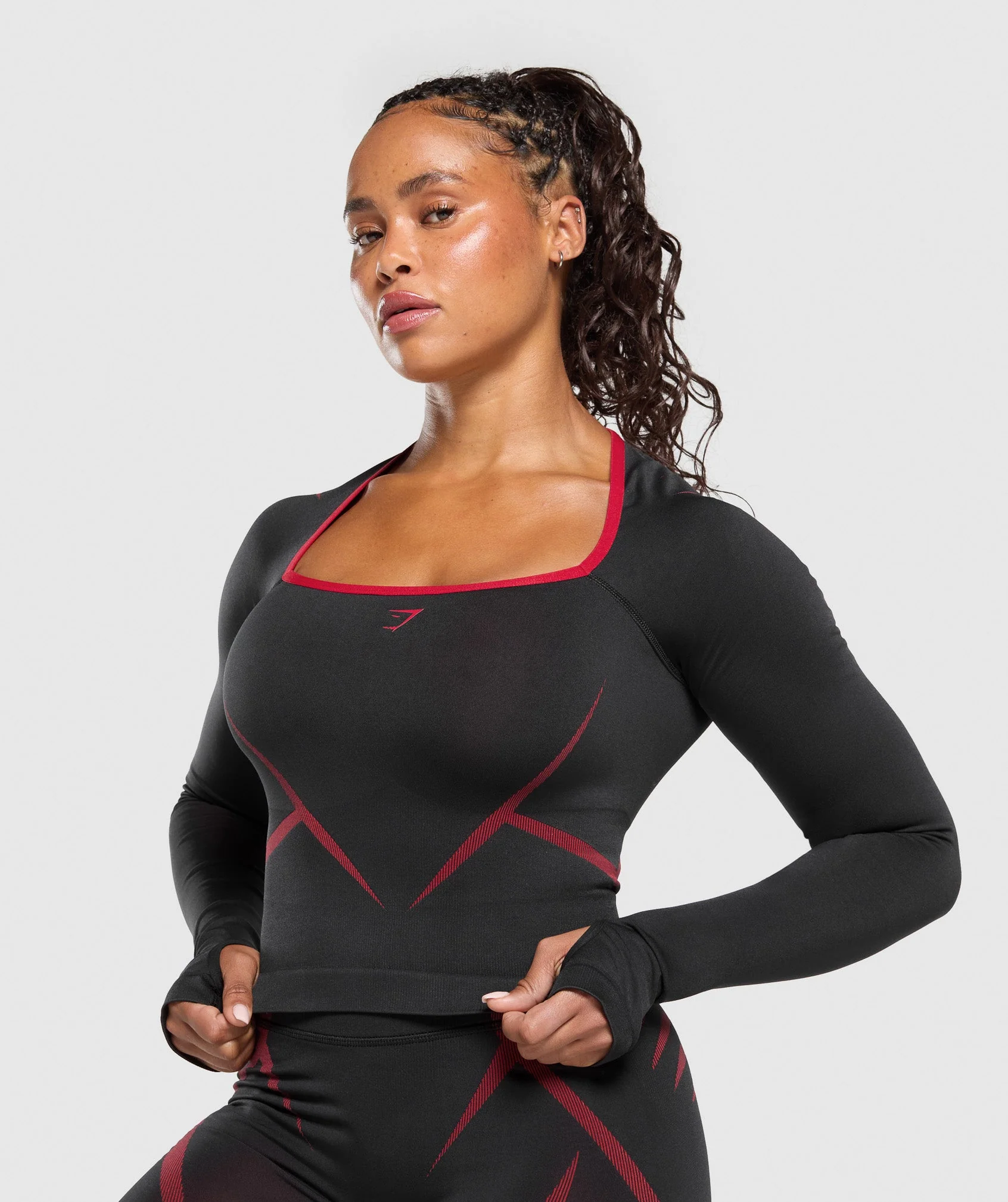 Gymshark Apex Lift Seamless Long Sleeve Crop Top - Black/Carmine Red - Image 5