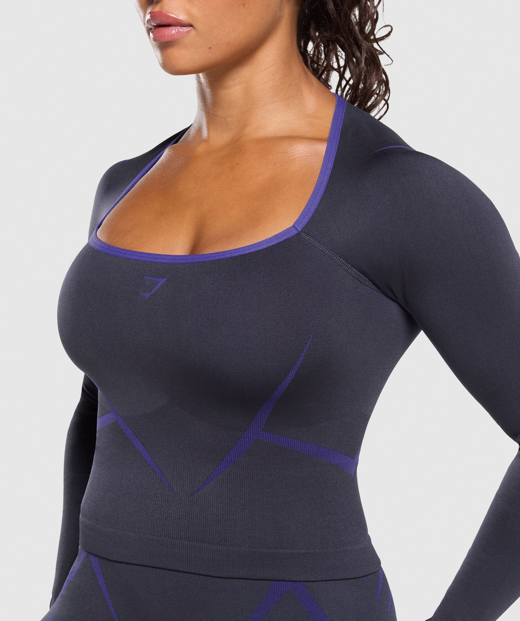 Gymshark Apex Lift Seamless Long Sleeve Crop Top - Heavy Blue/Cobalt Purple - Image 5