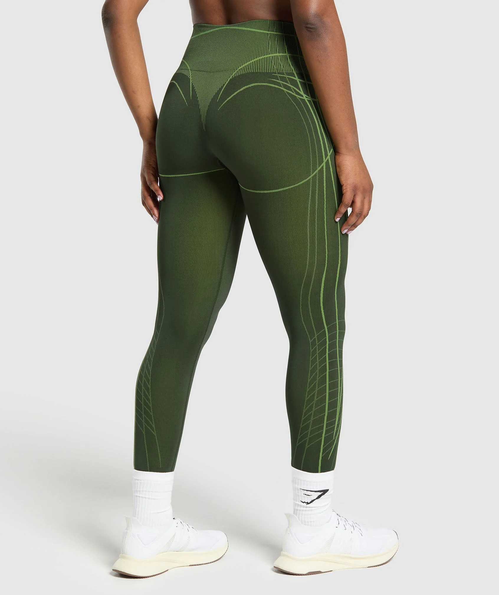 Gymshark Apex Seamless Leggings - Trail Green/Energy Gelato Green - Image 2