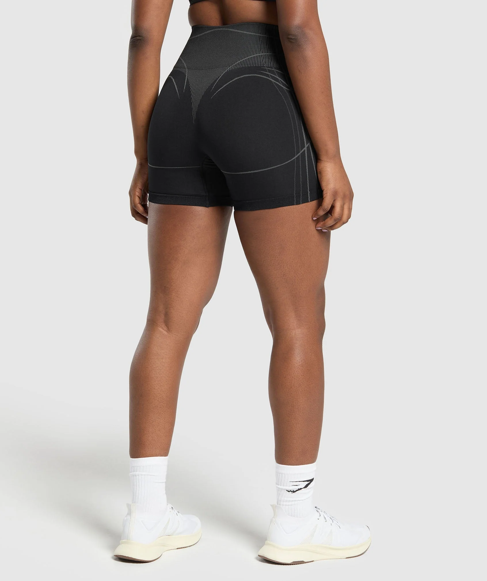 Gymshark Apex Seamless Shorts - Black/Graphite Grey - Image 2
