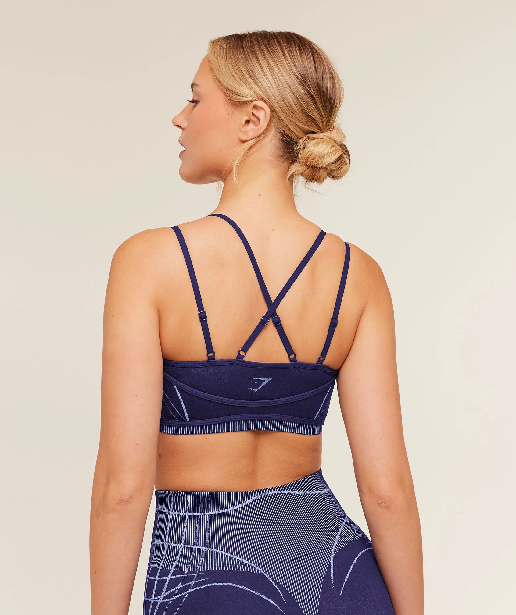Gymshark Apex Seamless Strappy Sports Bra - Indigo Purple/Chilled Blue - Image 2