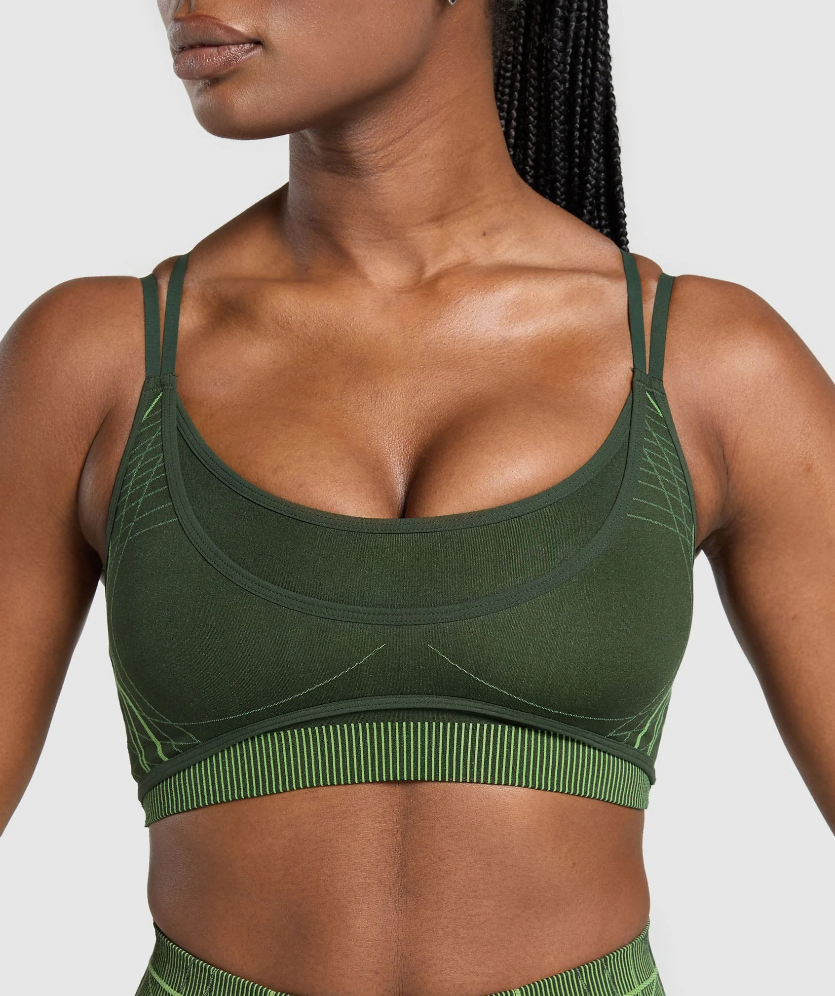 Gymshark Apex Seamless Strappy Sports Bra - Trail Green/Energy Gelato Green - Image 5