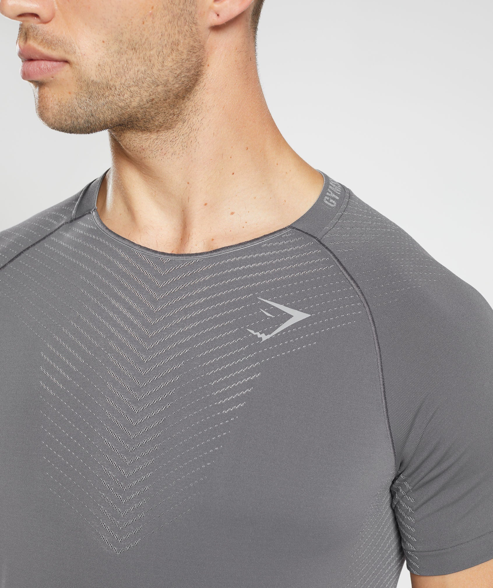 Gymshark Apex Seamless T-Shirt - Dark Grey/Smokey Grey - Image 6