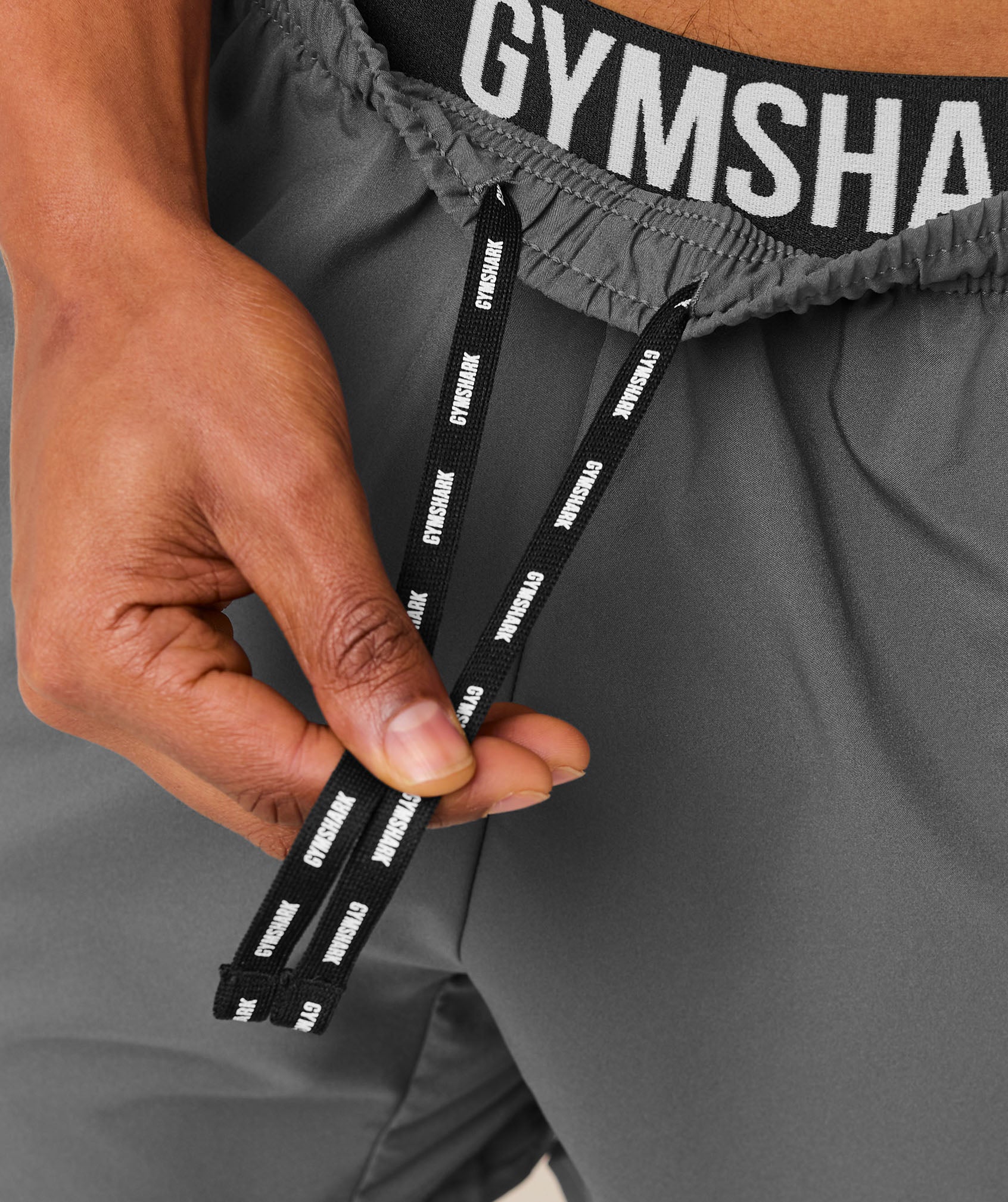 Gymshark Arrival 7" Shorts - Silhouette Grey - Image 6
