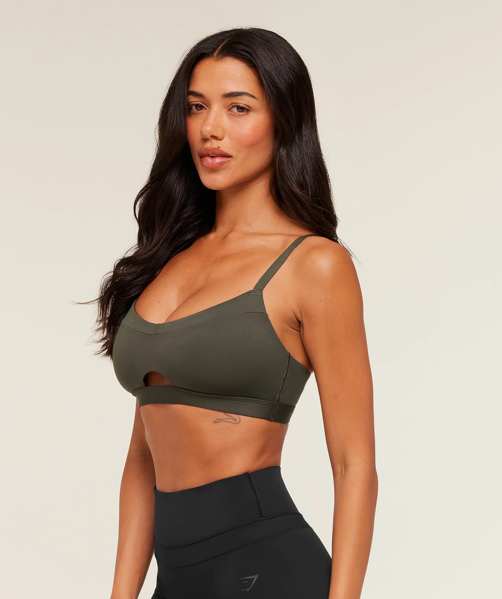 Gymshark Balcony Peekaboo Sports Bra - GS Strength Green - Image 3
