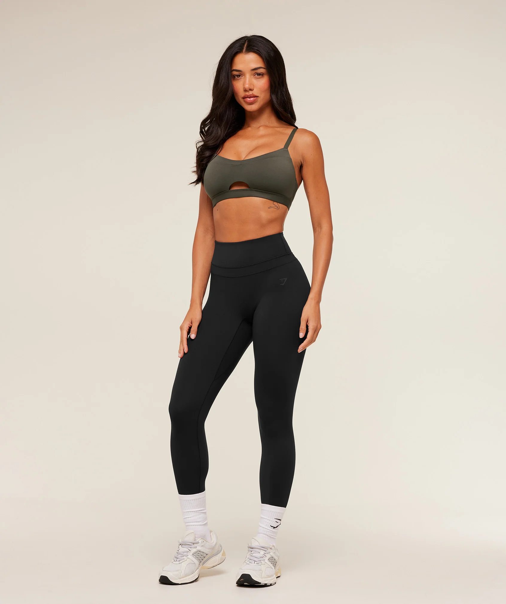 Gymshark Balcony Peekaboo Sports Bra - GS Strength Green - Image 4