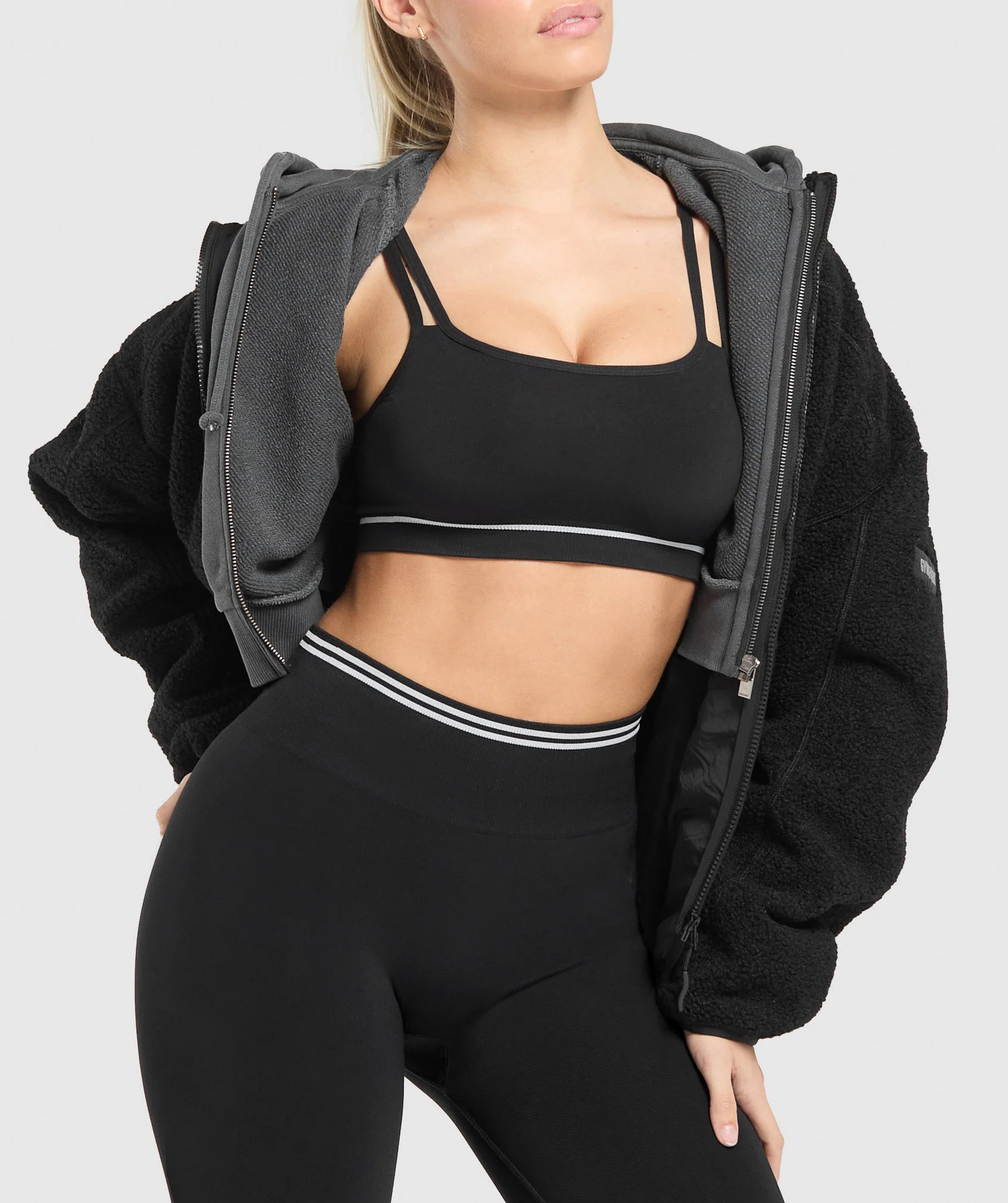 Gymshark Contrast Seamless Sports Bra - Black - Image 7