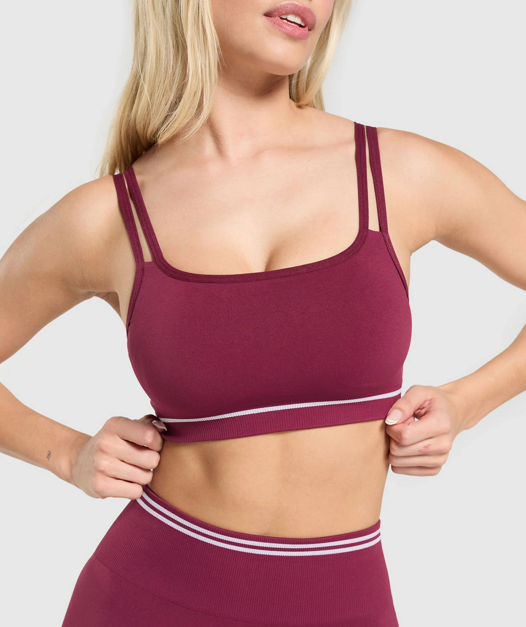 Gymshark Contrast Seamless Sports Bra - Strong Pink - Image 4