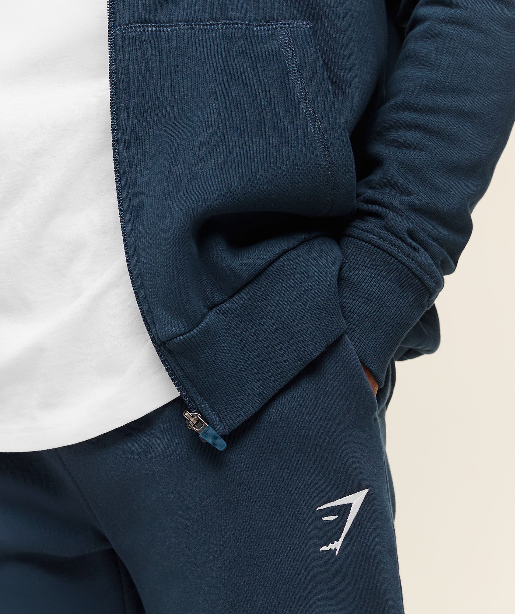 Gymshark Crest Joggers - Navy - Image 5