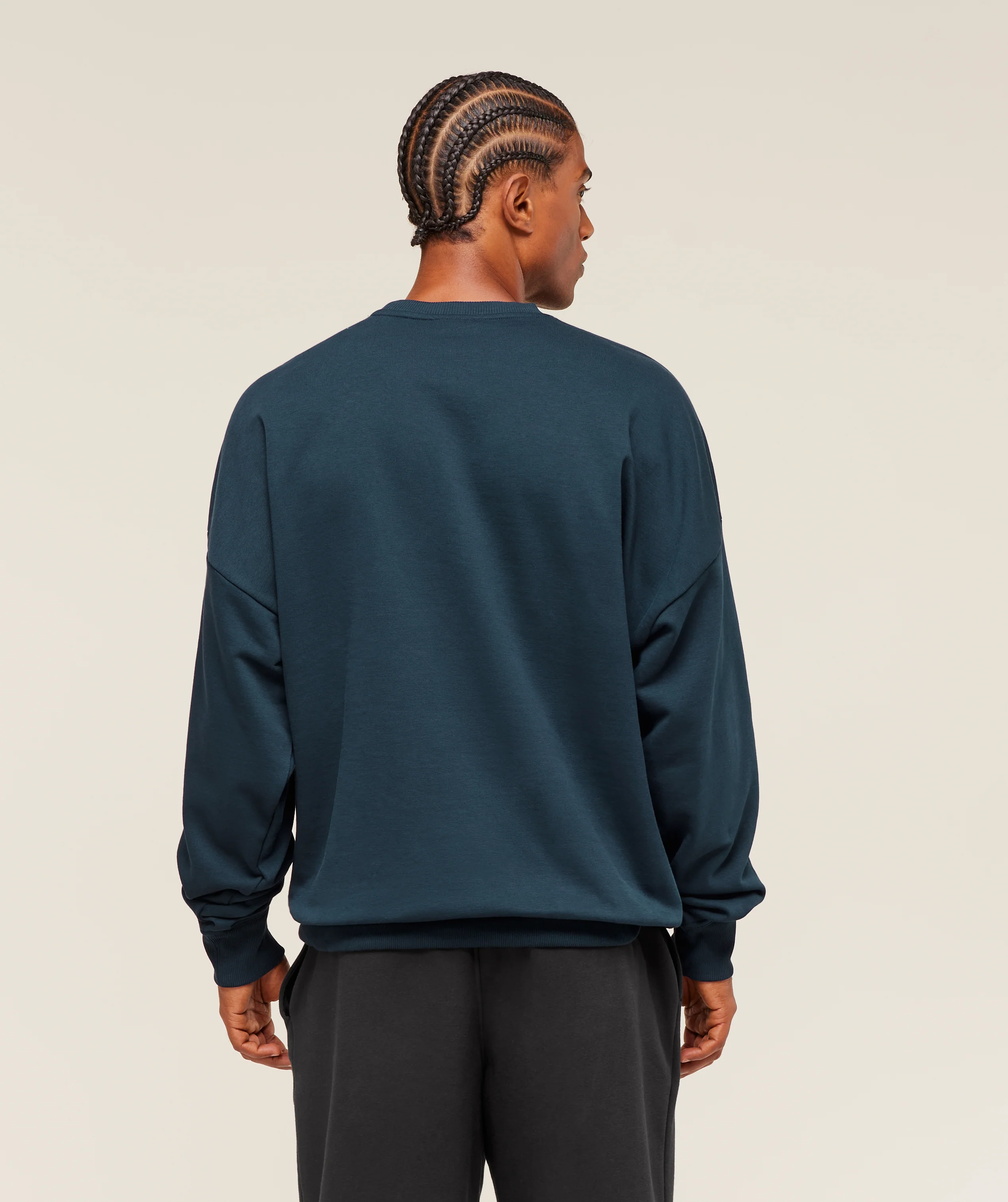 Gymshark Oversized Crest Crew - Navy - Image 2