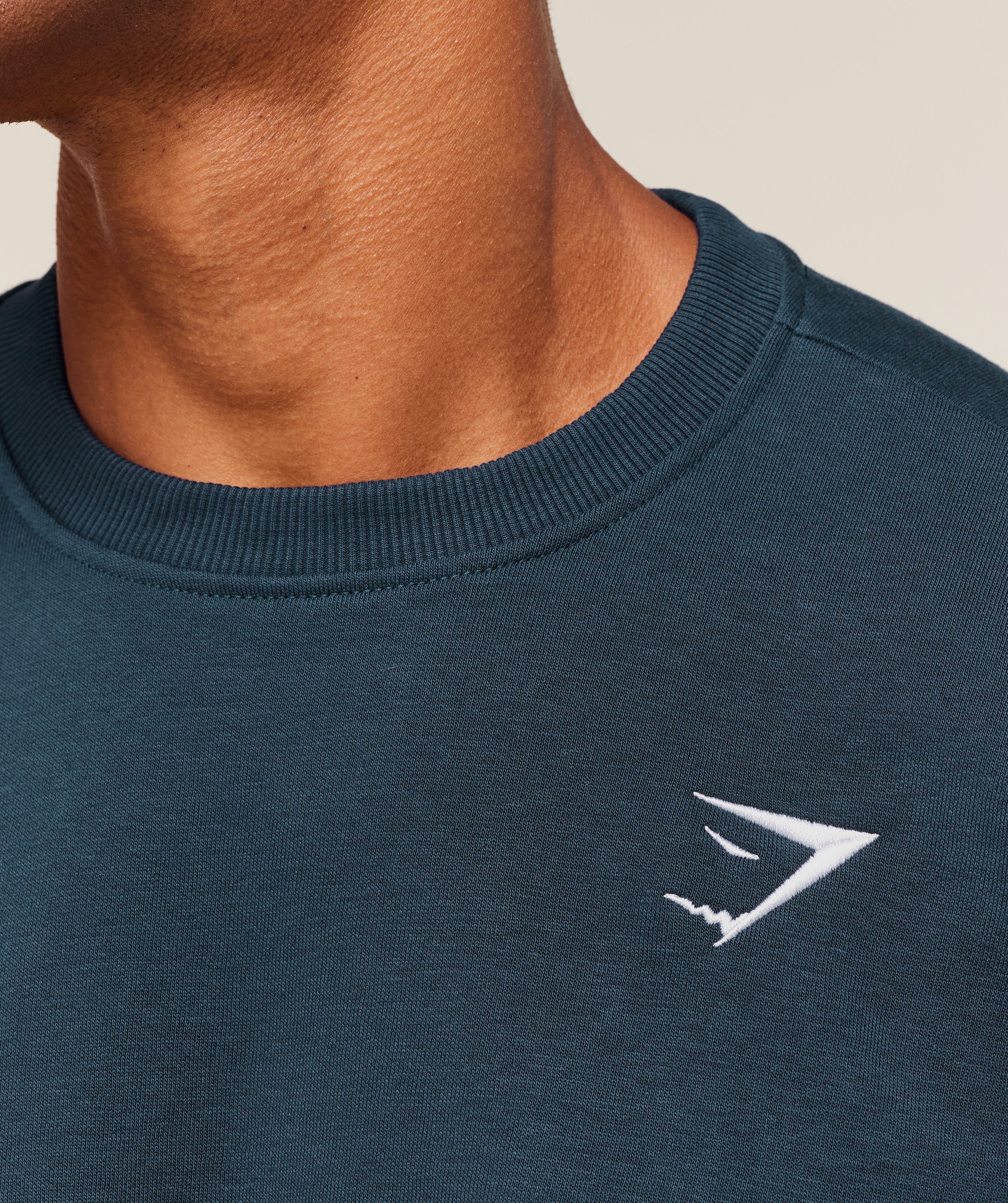 Gymshark Oversized Crest Crew - Navy - Image 4