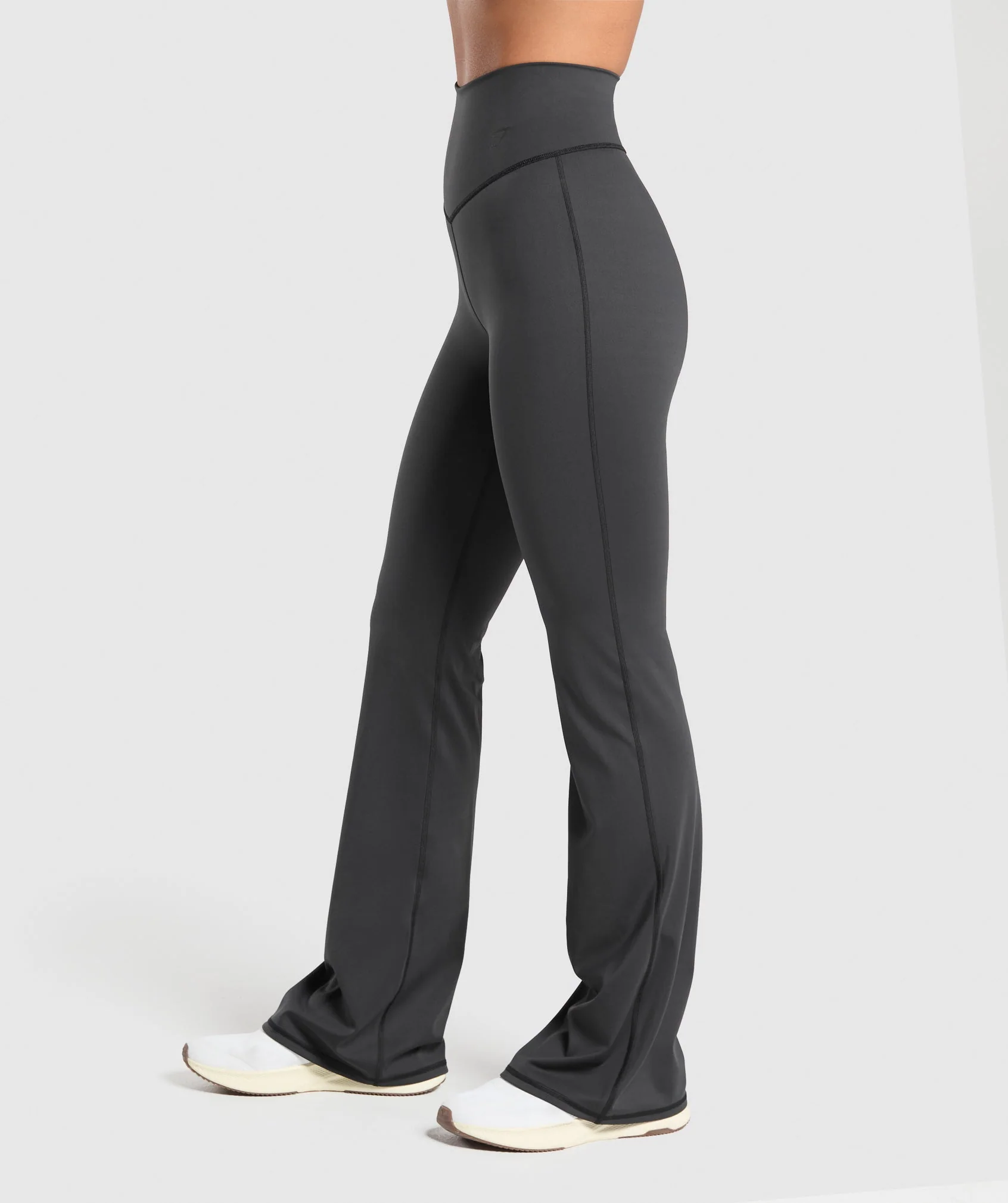 Gymshark Elevate Flared Leggings 2.0 - Black - Image 3