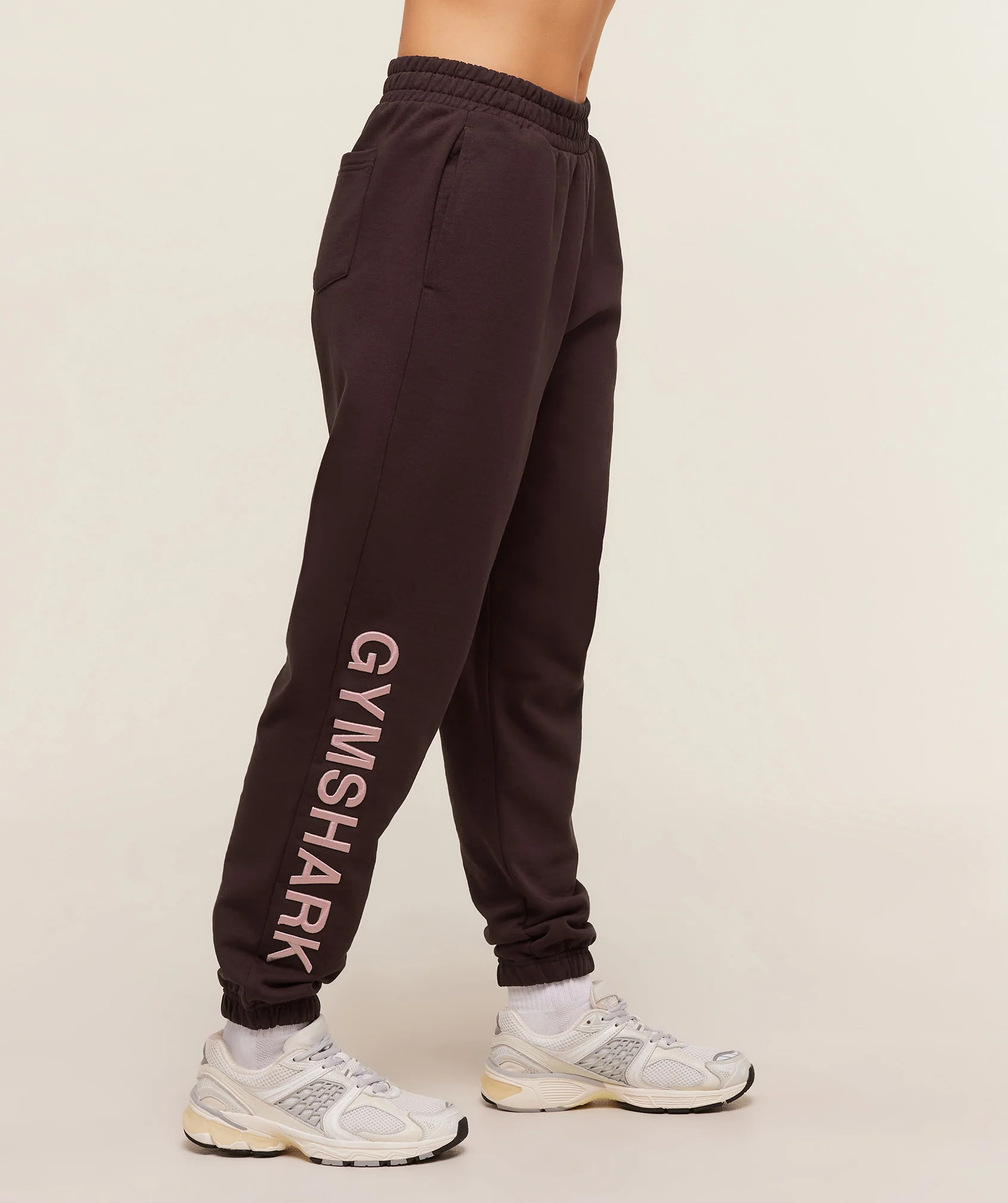 Gymshark Embroidered Logo Joggers - Cherry Purple - Image 3