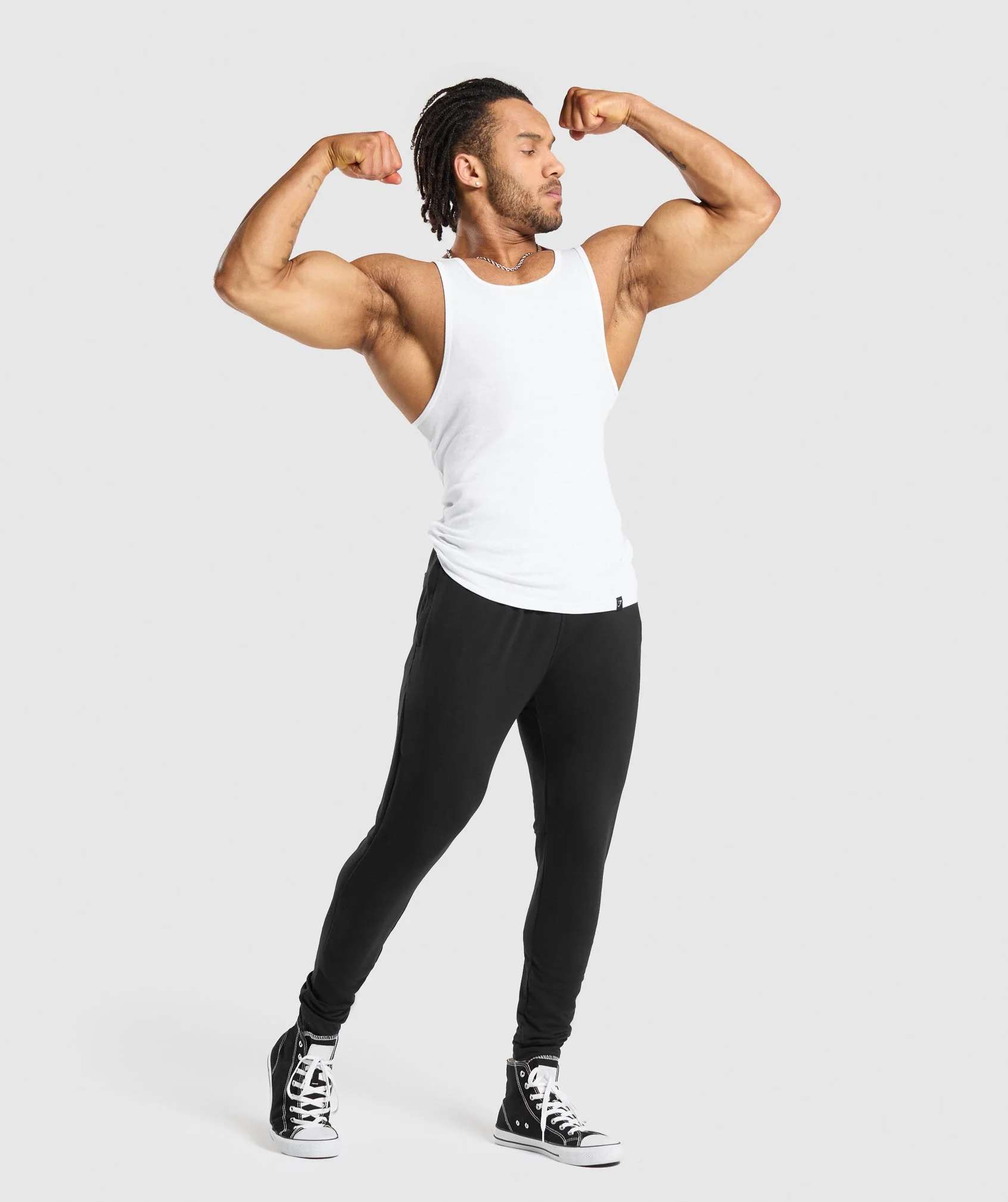 Gymshark Essential Muscle Joggers - Black - Image 4