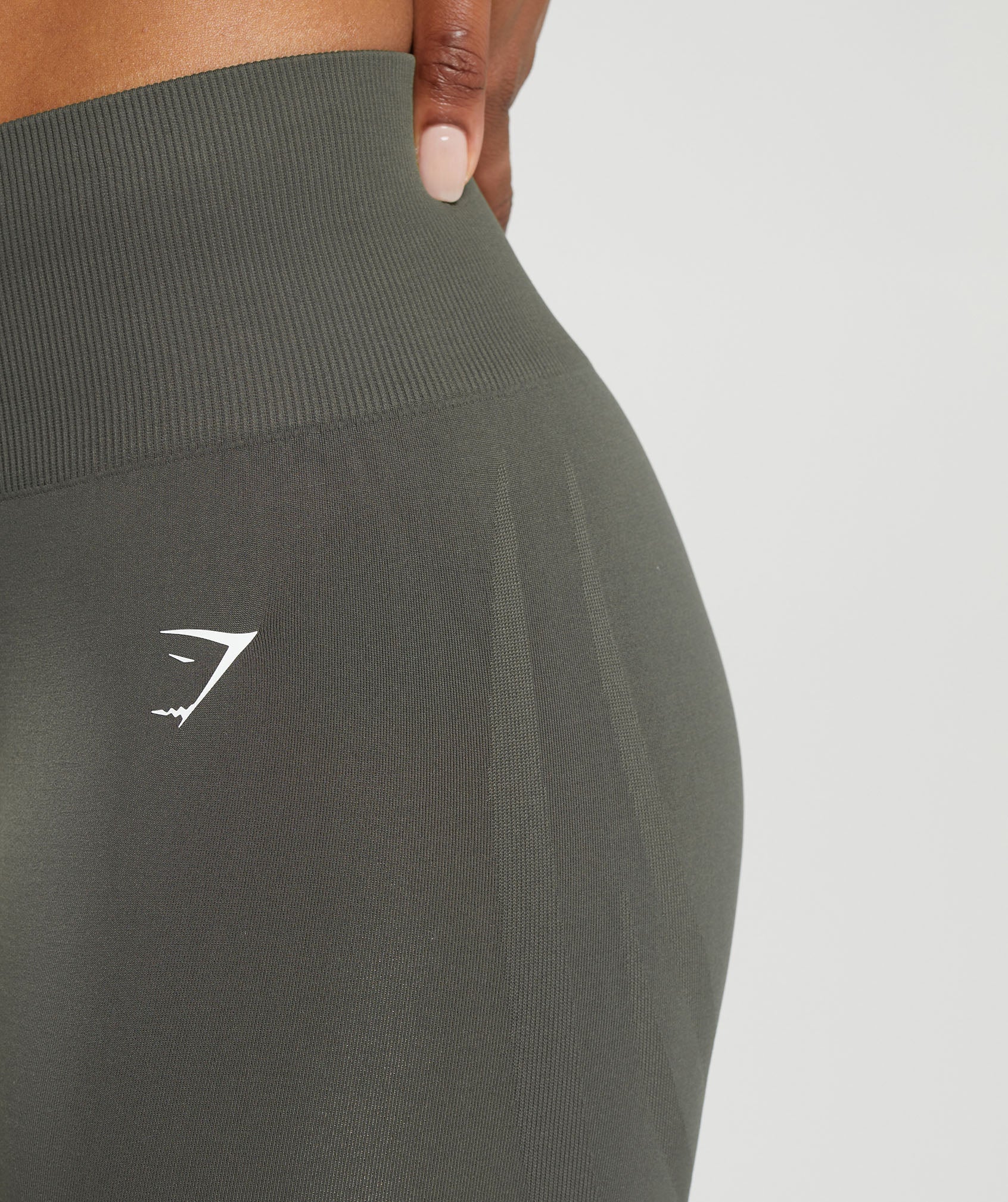 Gymshark Everyday Seamless Leggings - Strength Green - Image 6