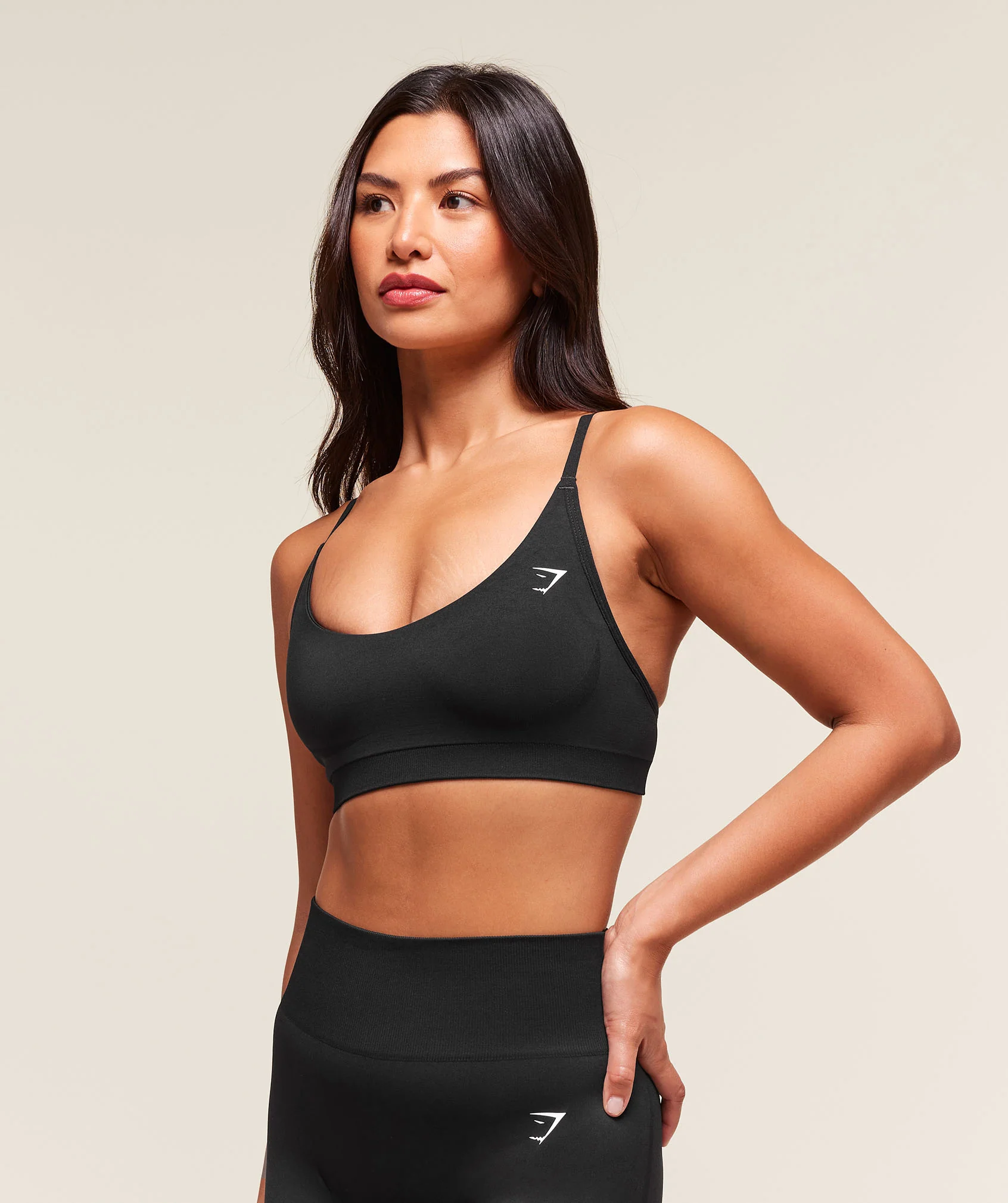 Gymshark Everyday Seamless Racerback Sports Bra - Black - Image 4