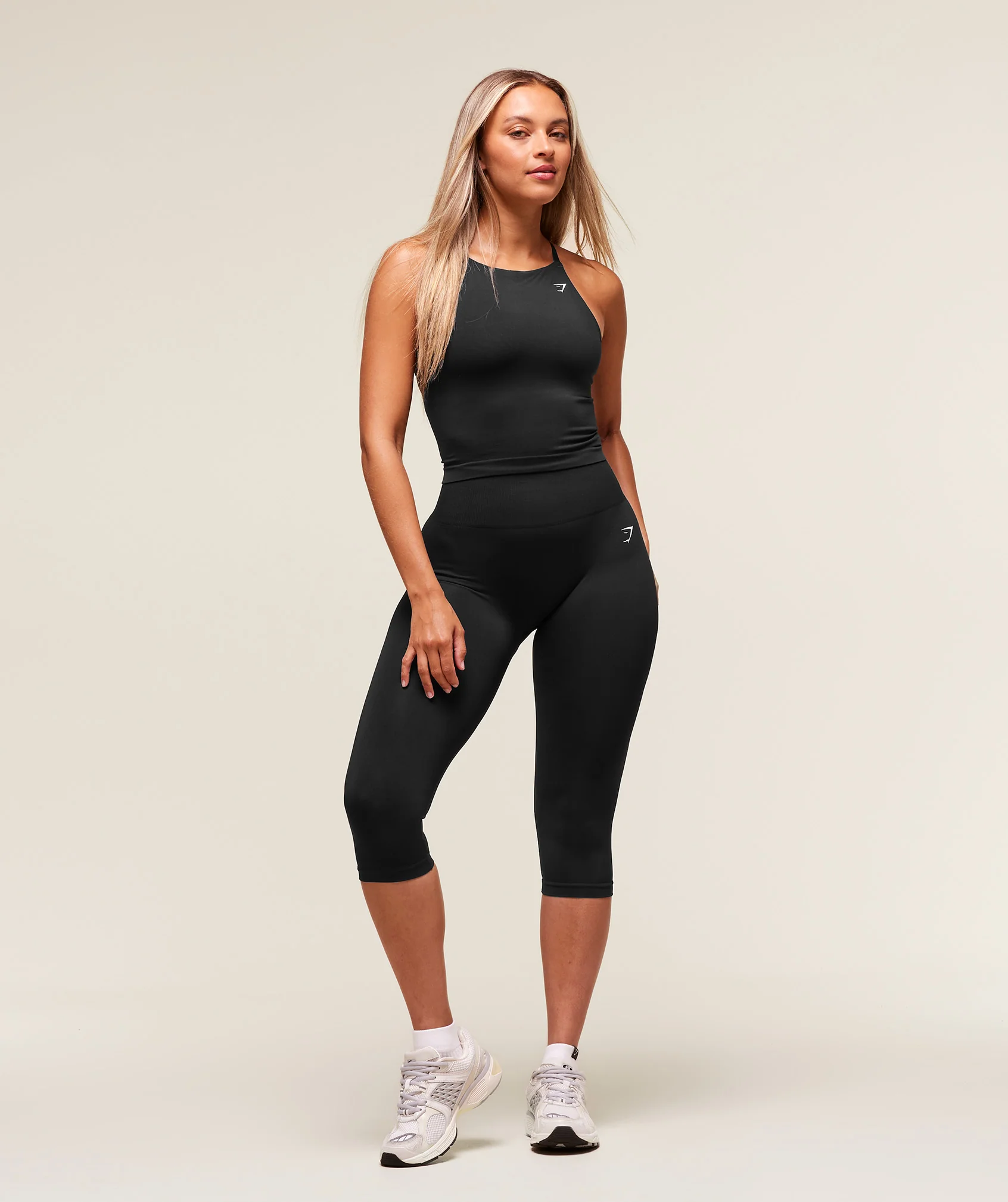 Gymshark Everyday Seamless Tank With Shelf - Black - Image 5