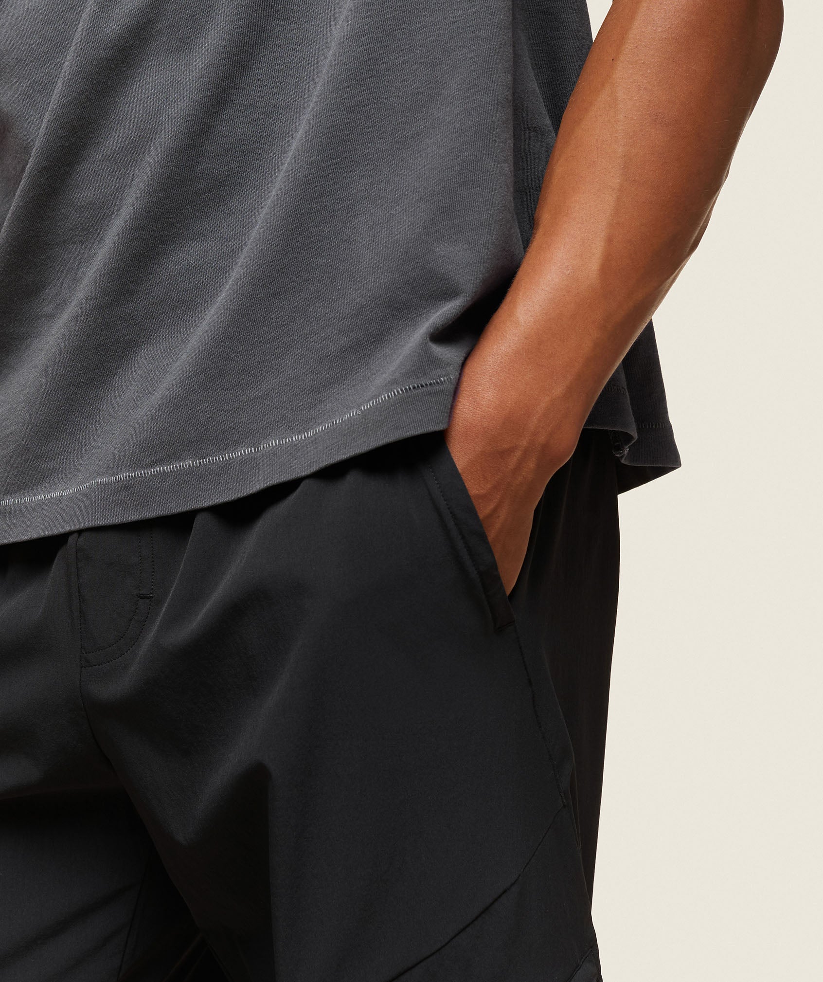 Gymshark everywear Cargo Pants - Black - Image 6