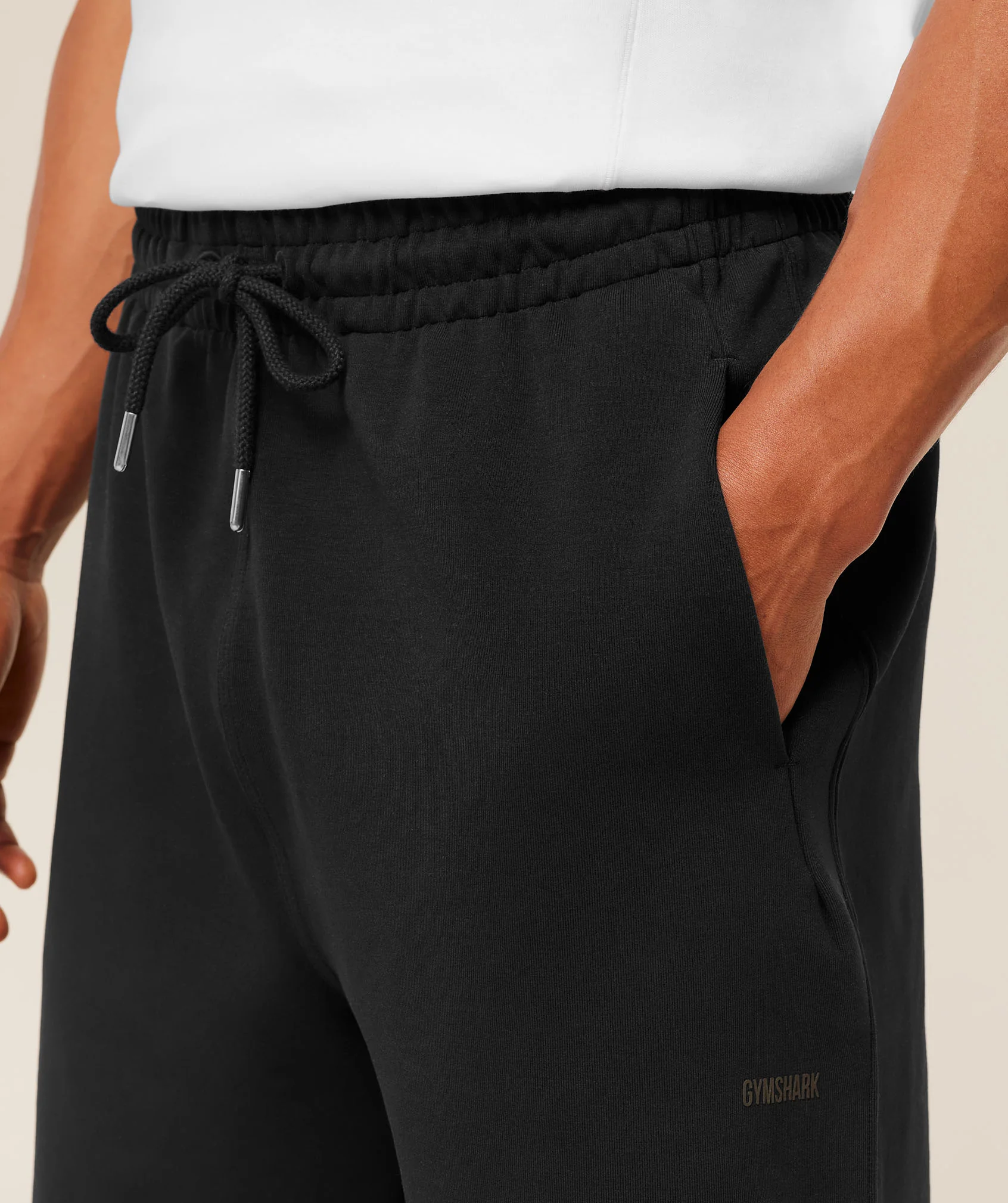 Gymshark Evolve Lightweight Shorts - Black - Image 4