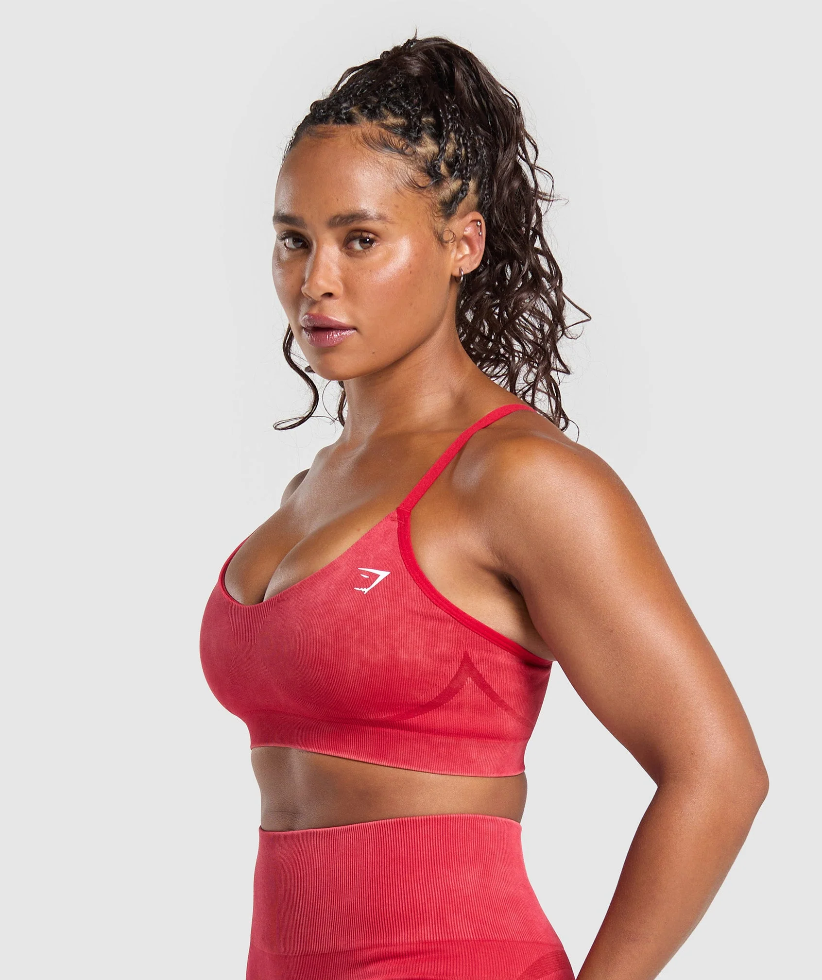 Gymshark Gains Seamless Washed Sports Bra - Carmine Red - Image 3