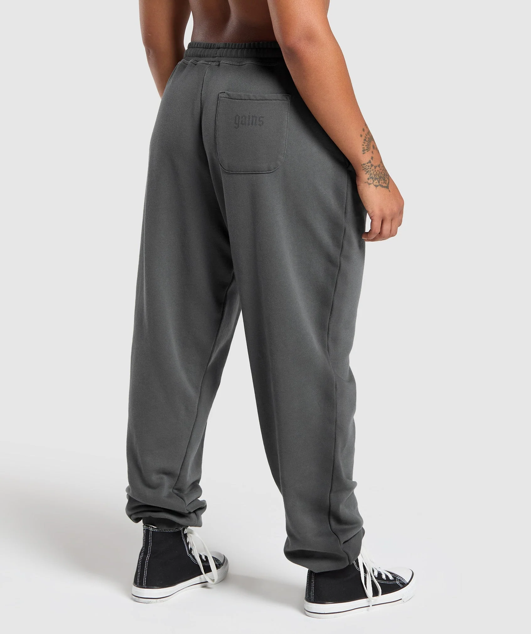 Gymshark Gains Washed Loopback Joggers - Grey - Image 2