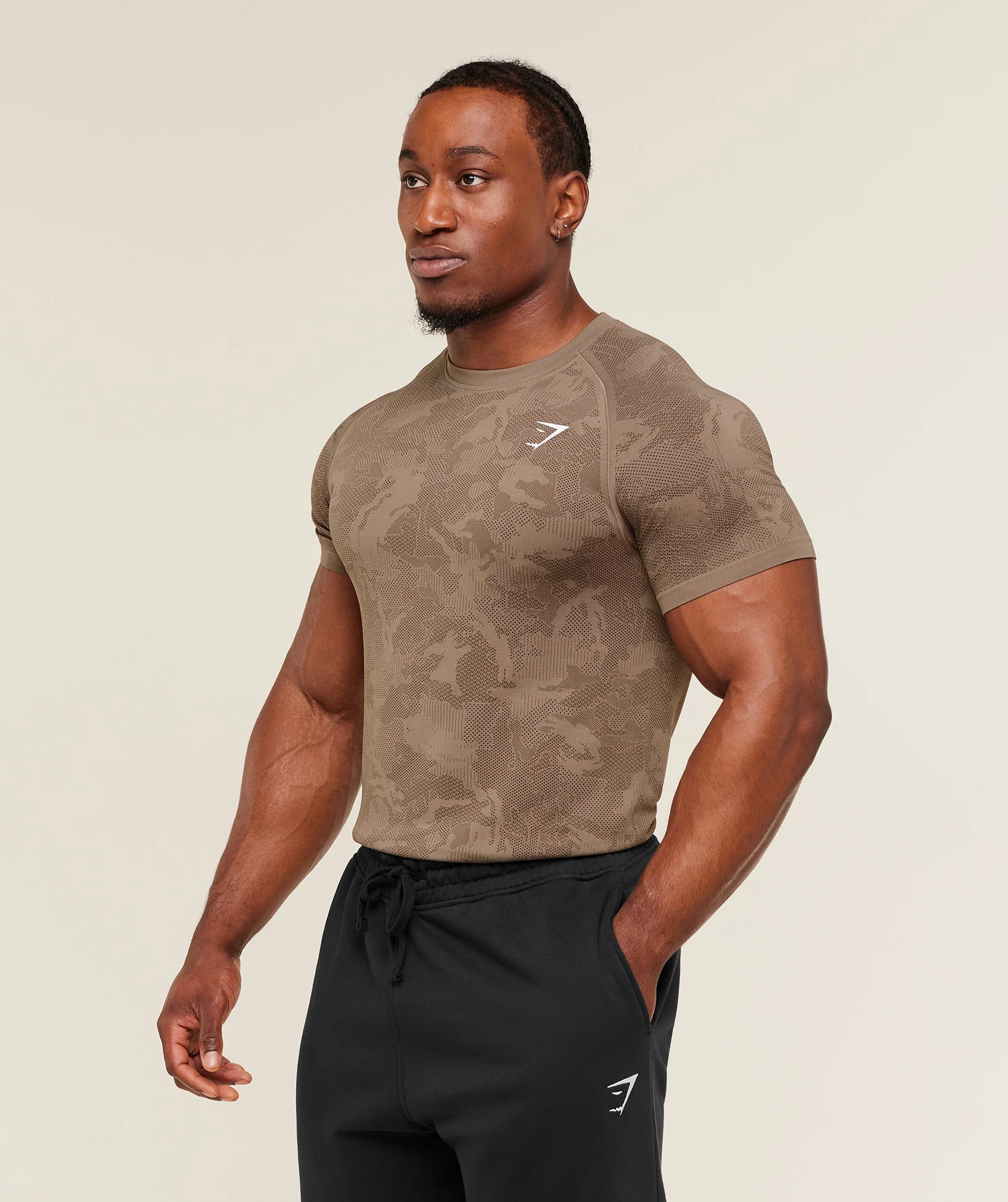 Gymshark Geo Seamless T-Shirt -  Lifestyle Brown /  Archive Brown - Image 3