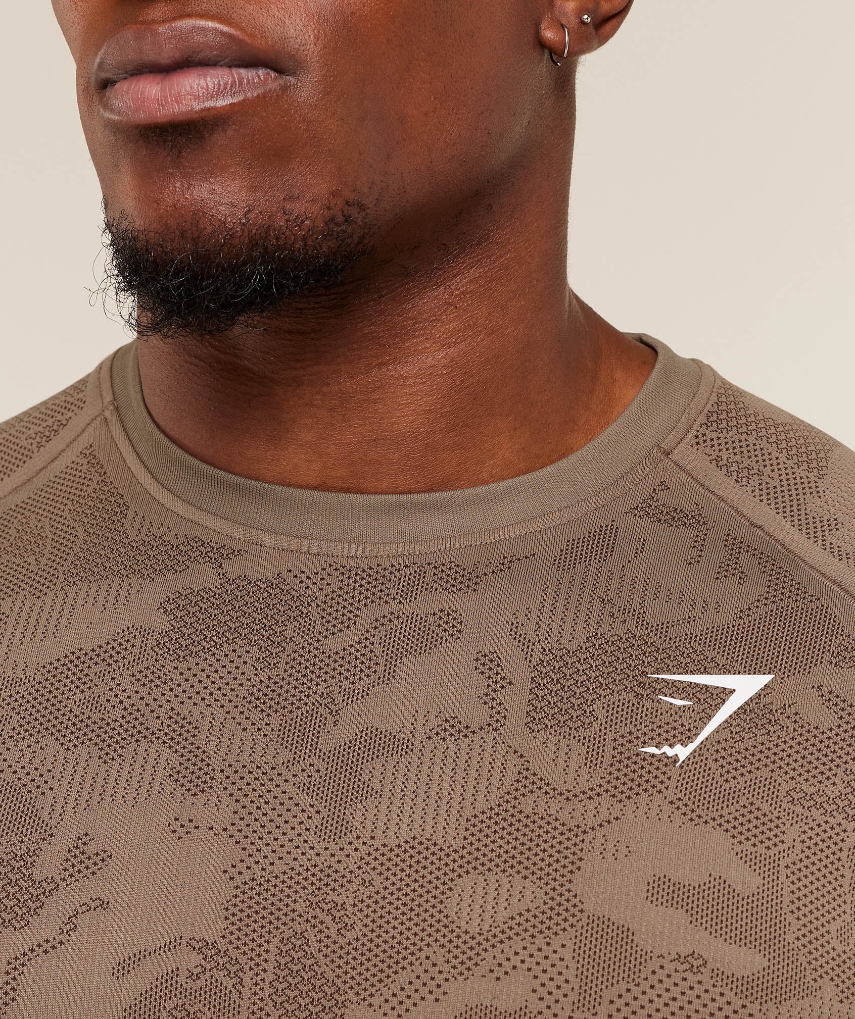 Gymshark Geo Seamless T-Shirt -  Lifestyle Brown /  Archive Brown - Image 5