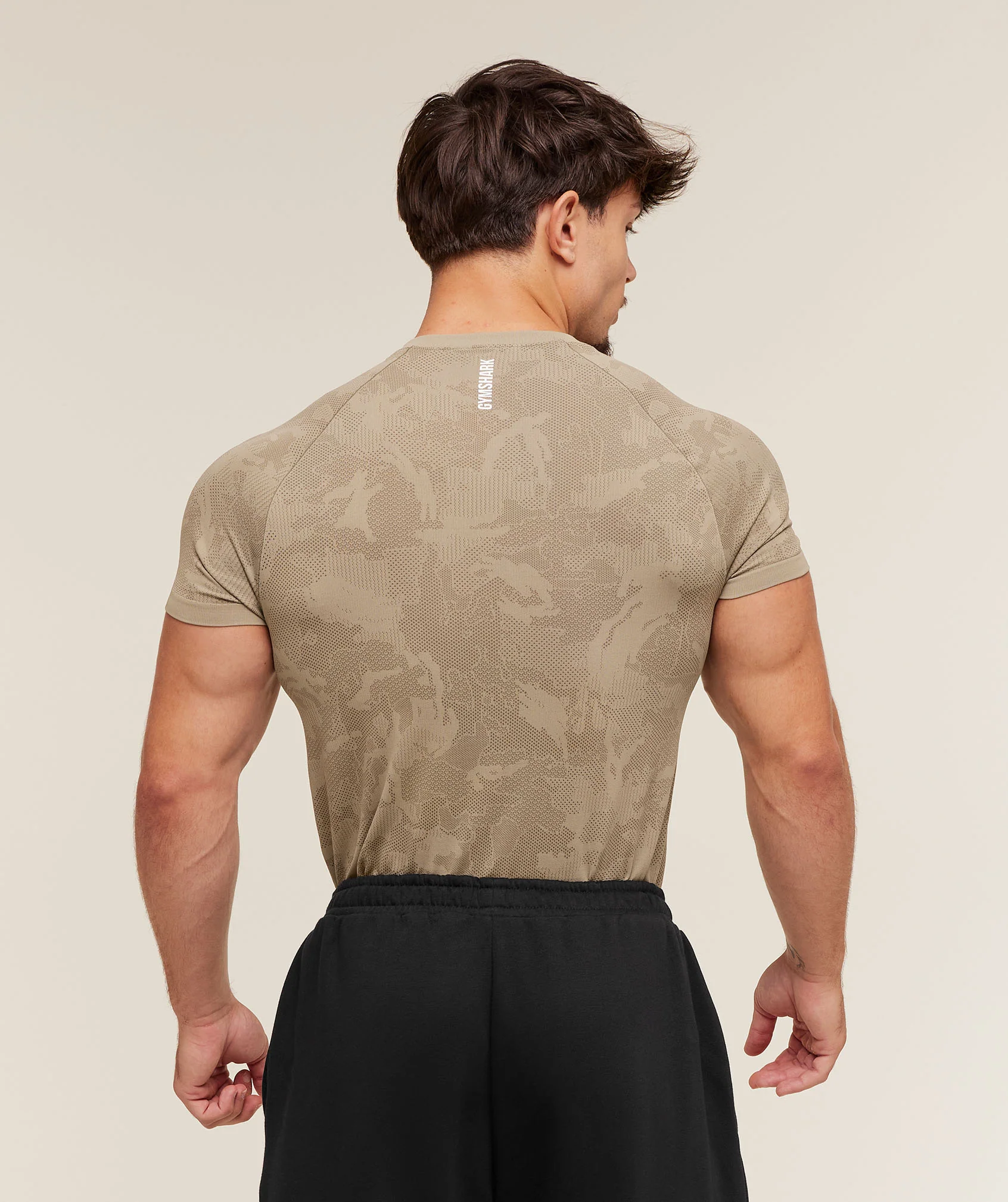 Gymshark Geo Seamless T-Shirt - Cement Brown/Soul Brown - Image 2