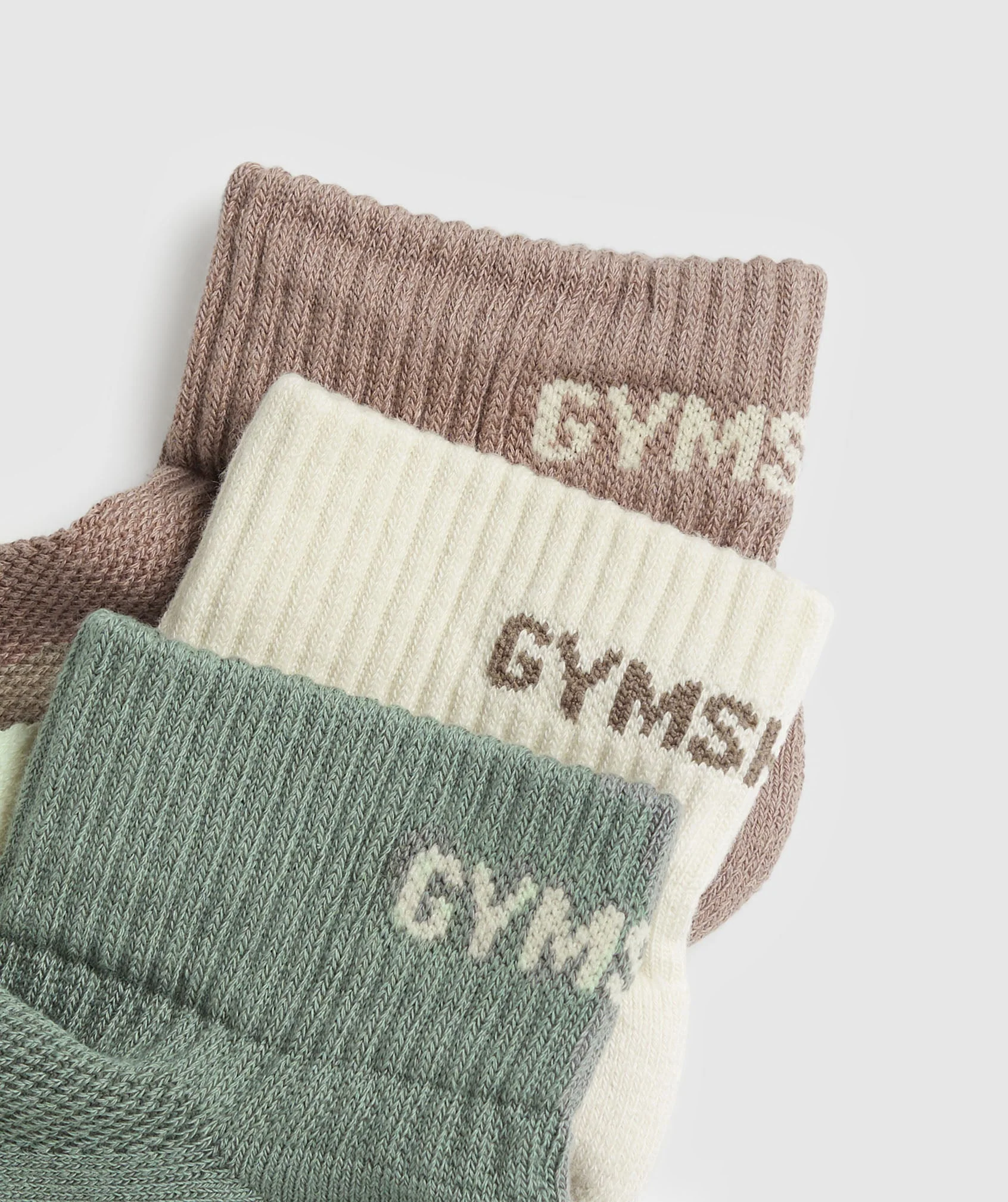 Gymshark Jacquard Quarter Socks 3pk - Unit Green/Ecru White/Mocha Mauve - Image 2