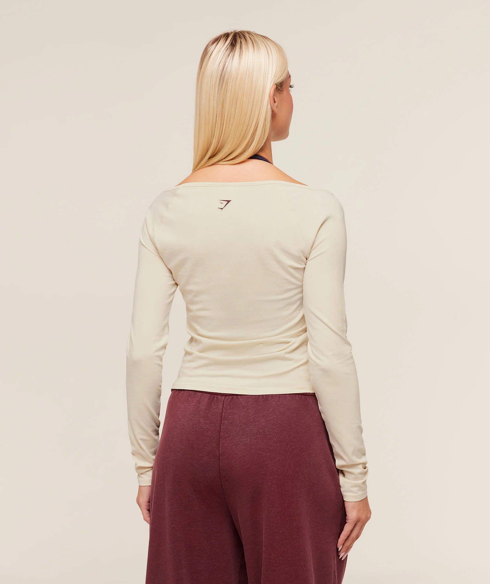 Gymshark Lifting Club 2012 Graphic Long Sleeve Top - Stone Beige/Wash - Image 2