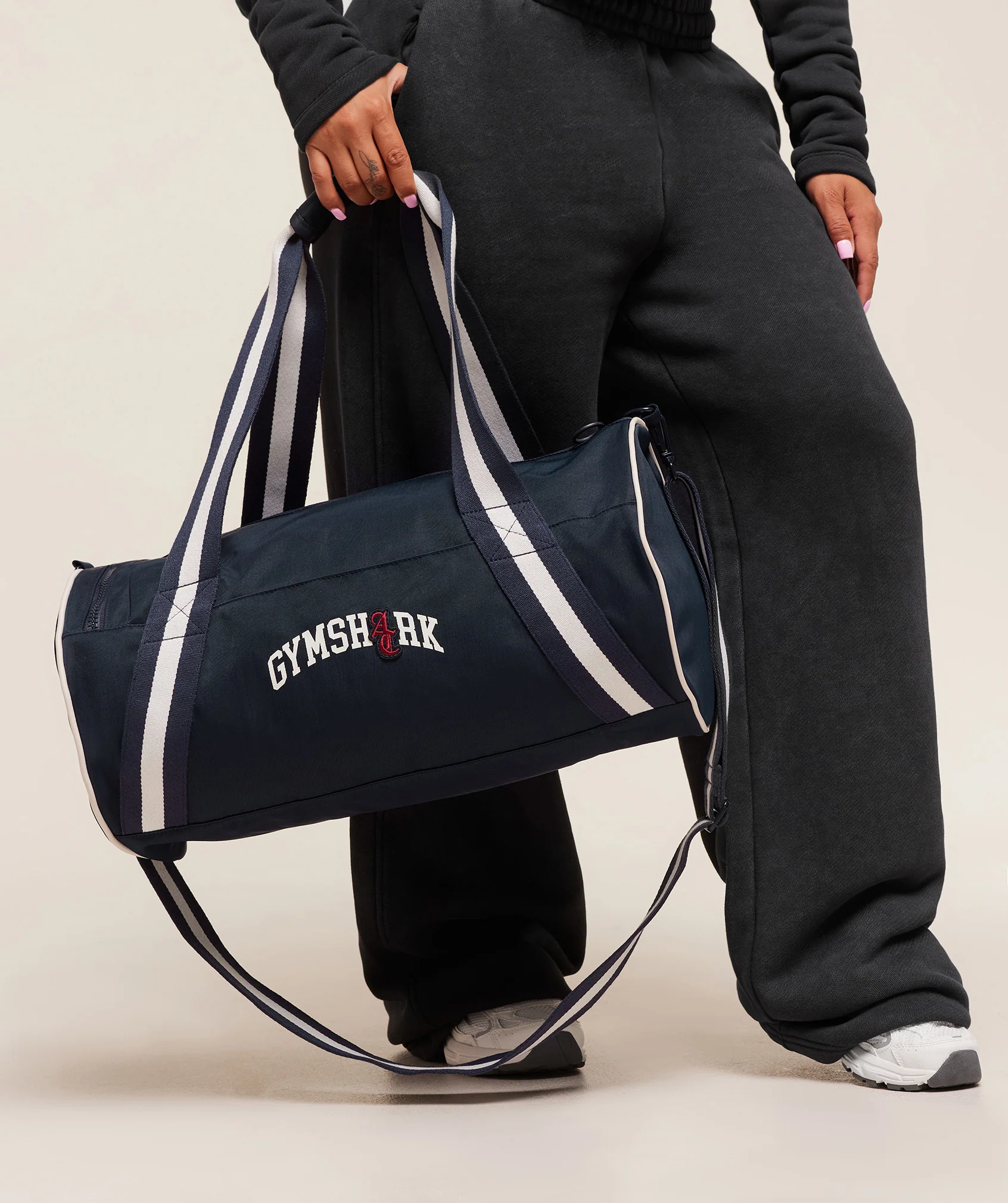 Gymshark x Analis Duffle Bag - Midnight Blue/Soft White - Image 8