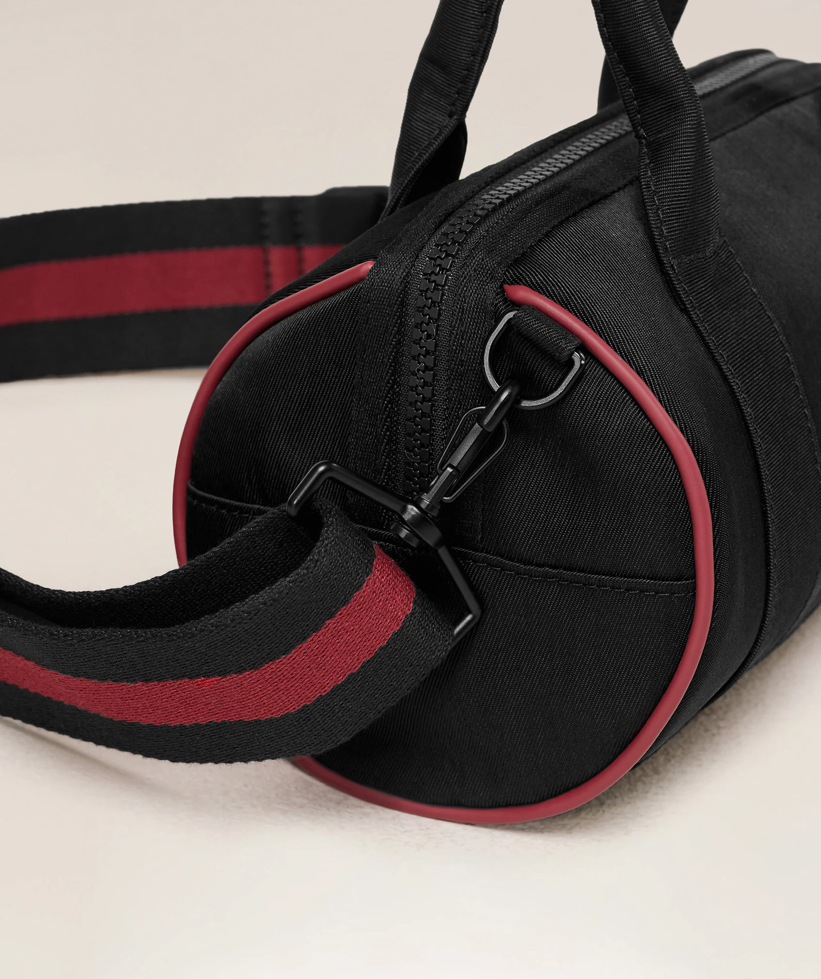 Gymshark x Analis Mini Barrel Bag - Black/Carmine Red - Image 5