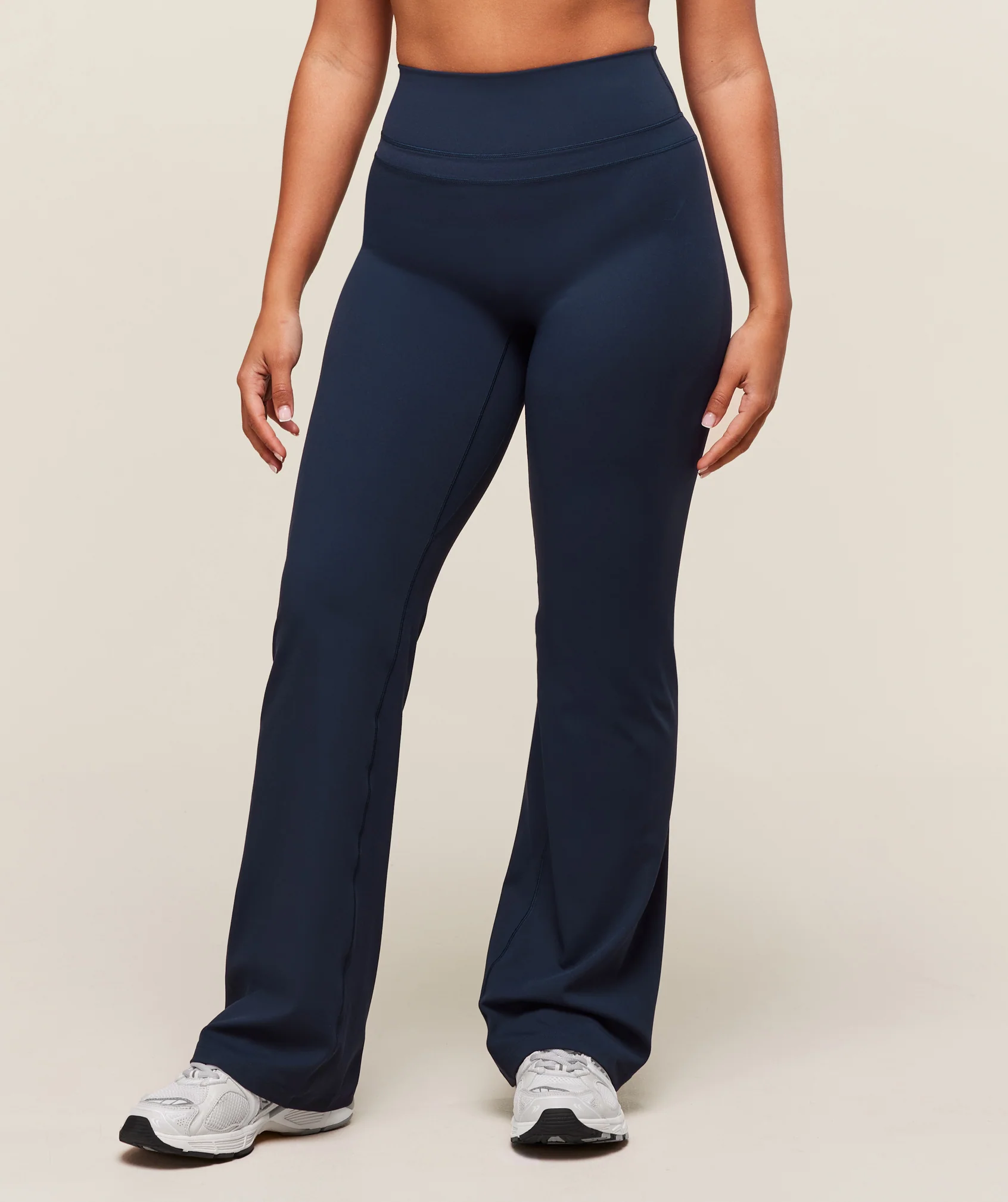 Gymshark Whitney Short Flared Legging - Navy