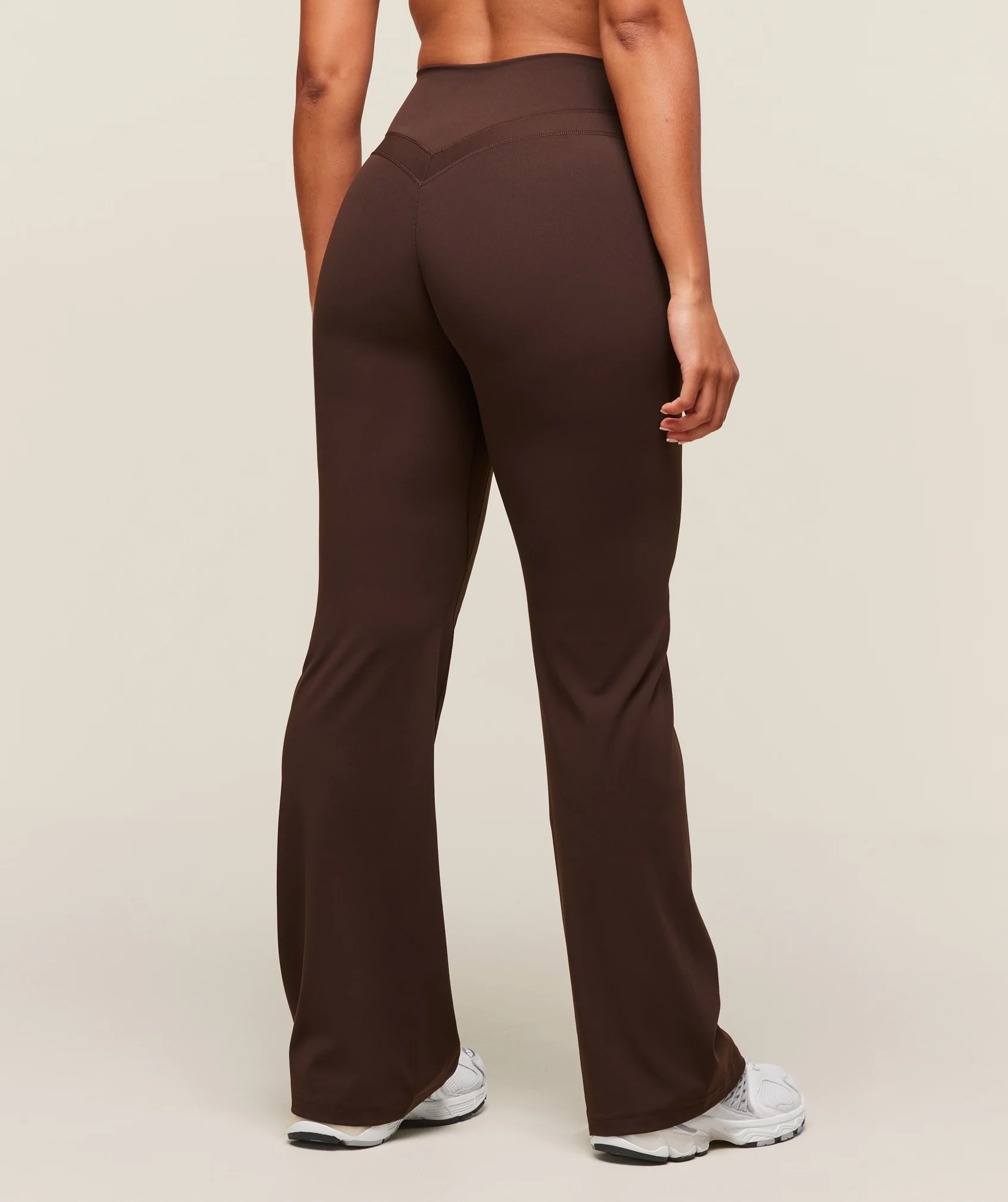 Gymshark Whitney Short Flared Legging - Depth Brown - Image 2