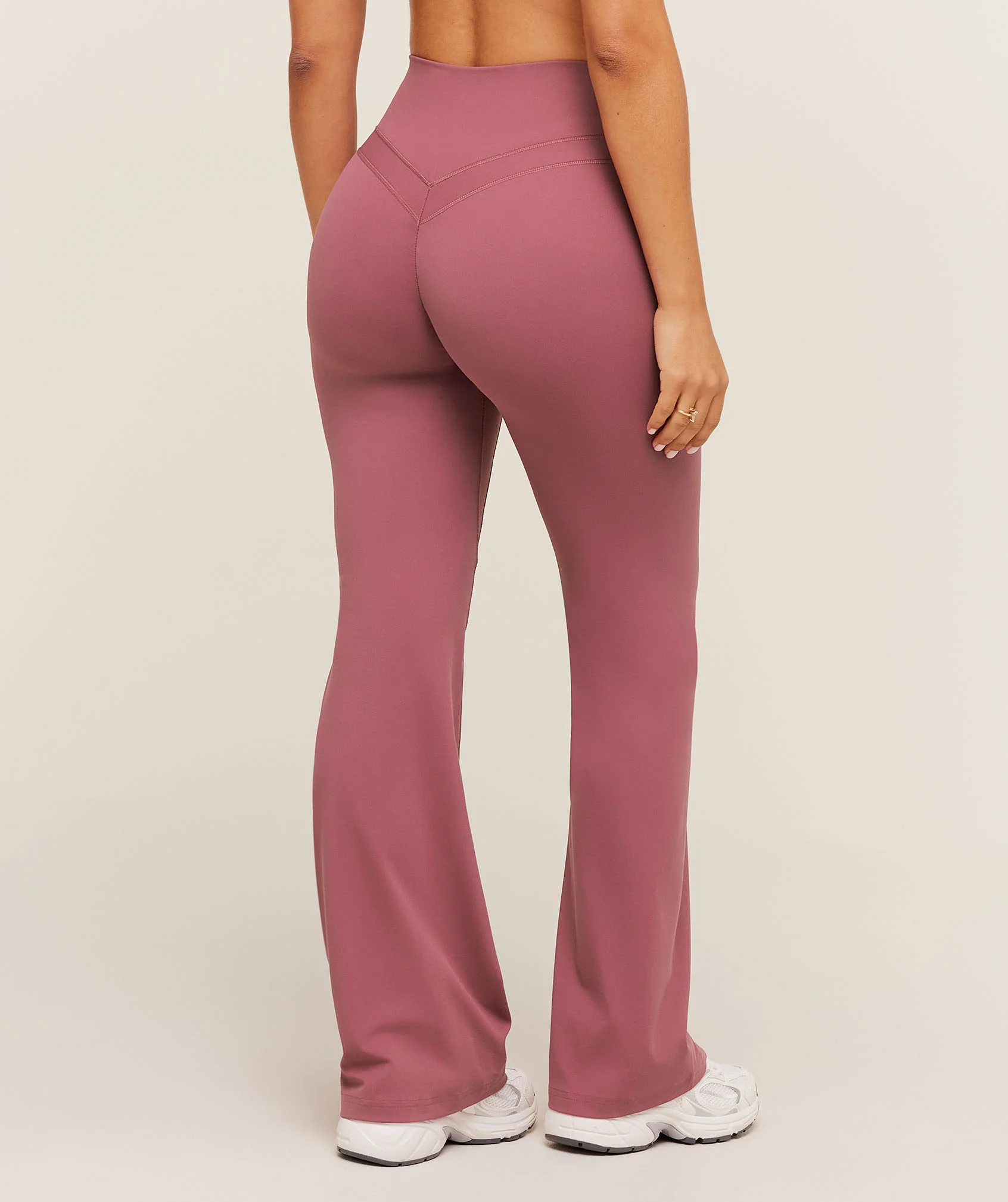 Gymshark Whitney Short Flared Legging - Reset Pink - Image 2