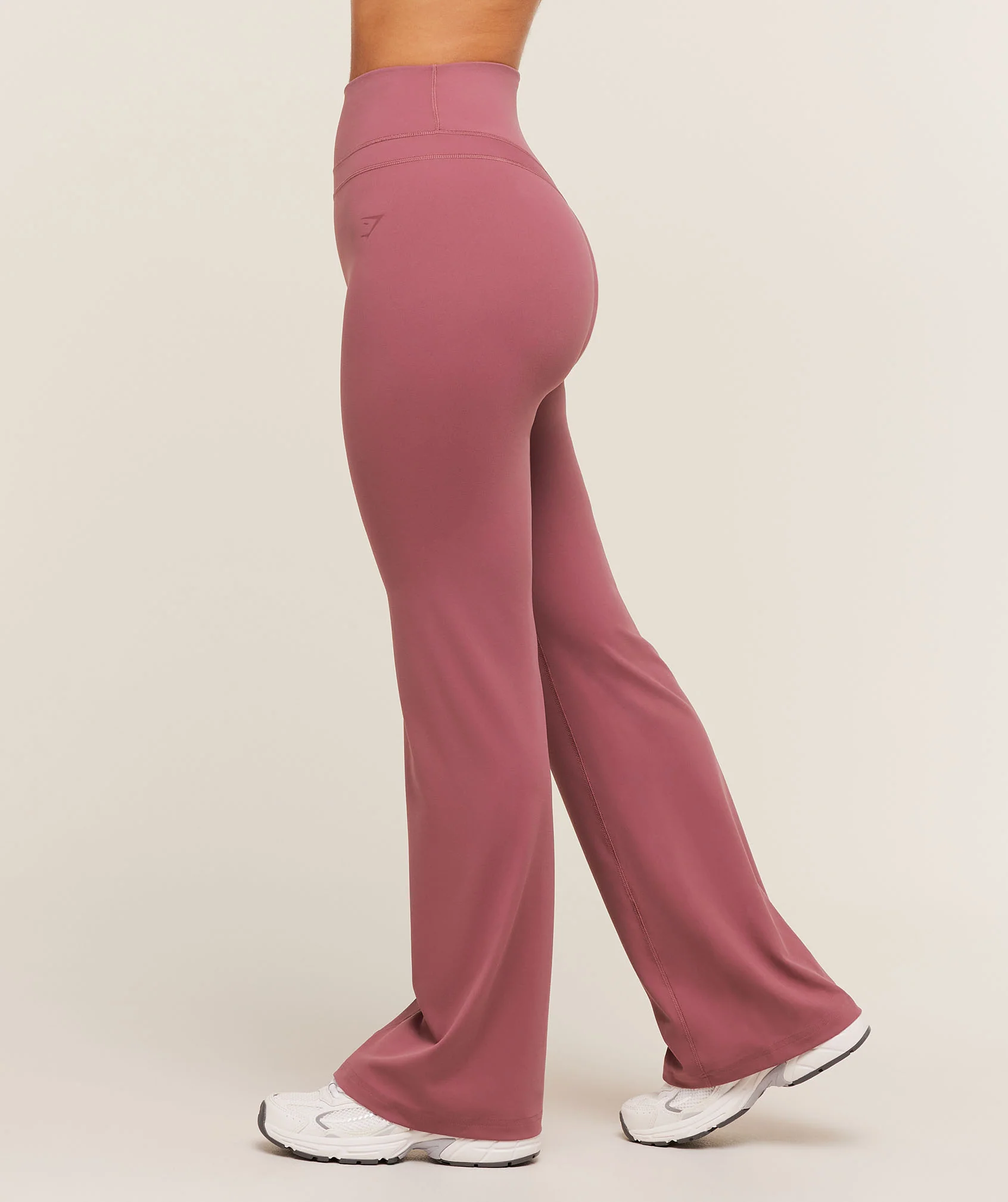 Gymshark Whitney Short Flared Legging - Reset Pink - Image 3