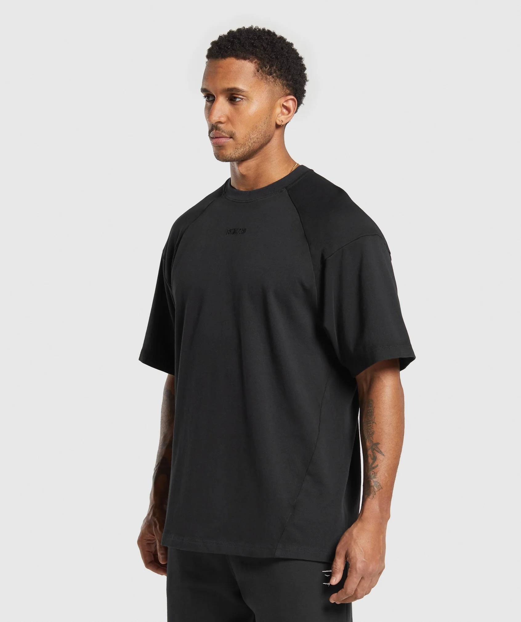 Gymshark Heavyweight T-Shirt - Black - Image 3