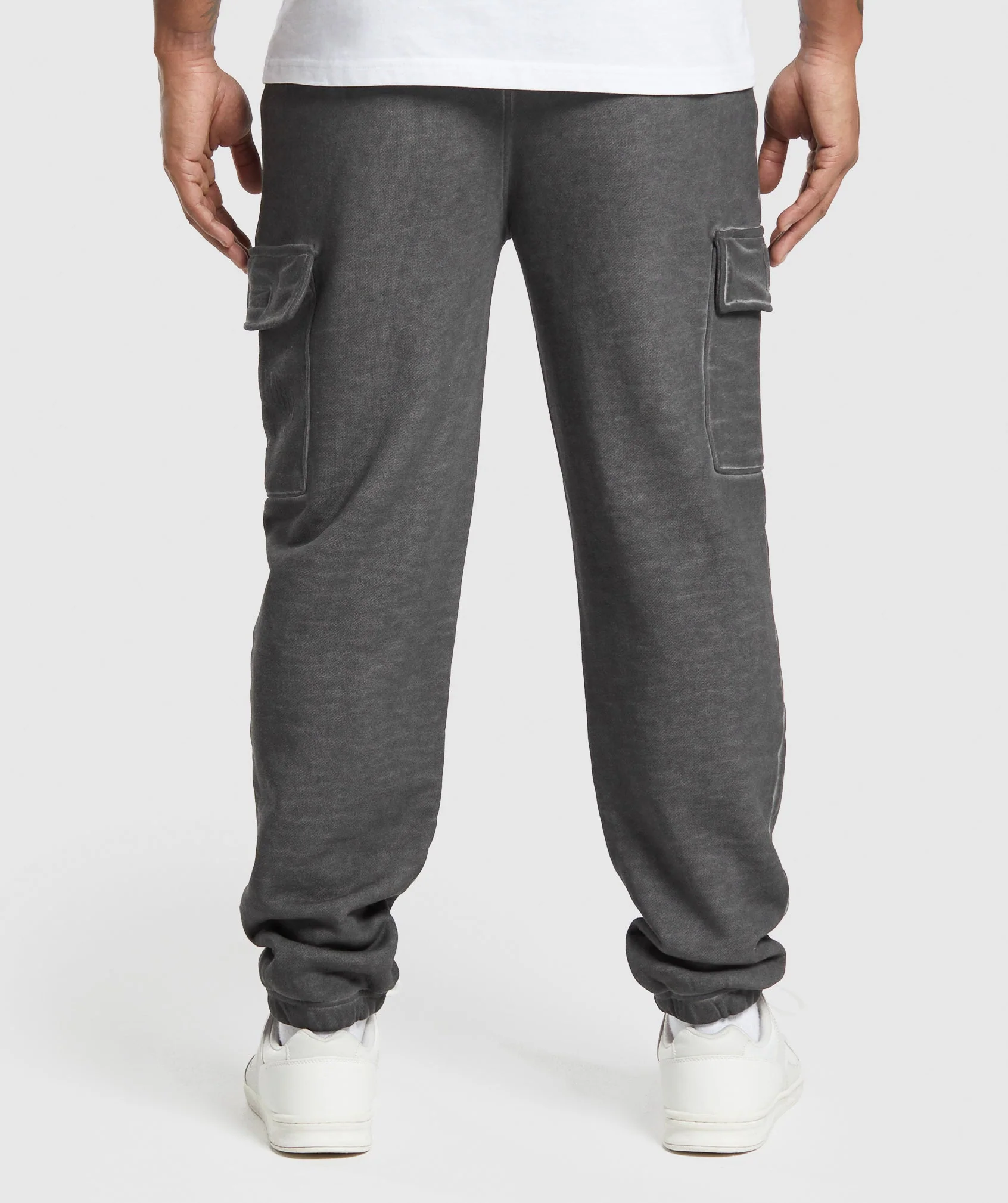 Gymshark Heavyweight Washed Cargo Joggers - Black - Image 2