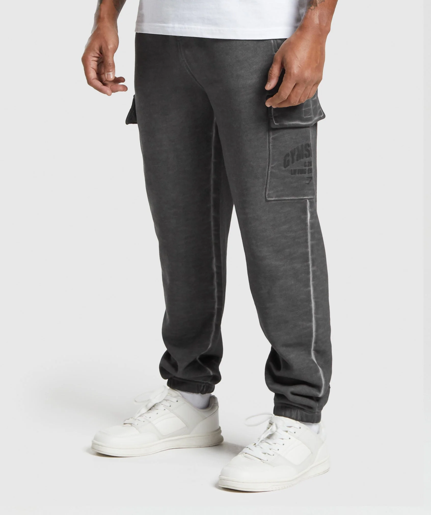 Gymshark Heavyweight Washed Cargo Joggers - Black - Image 3