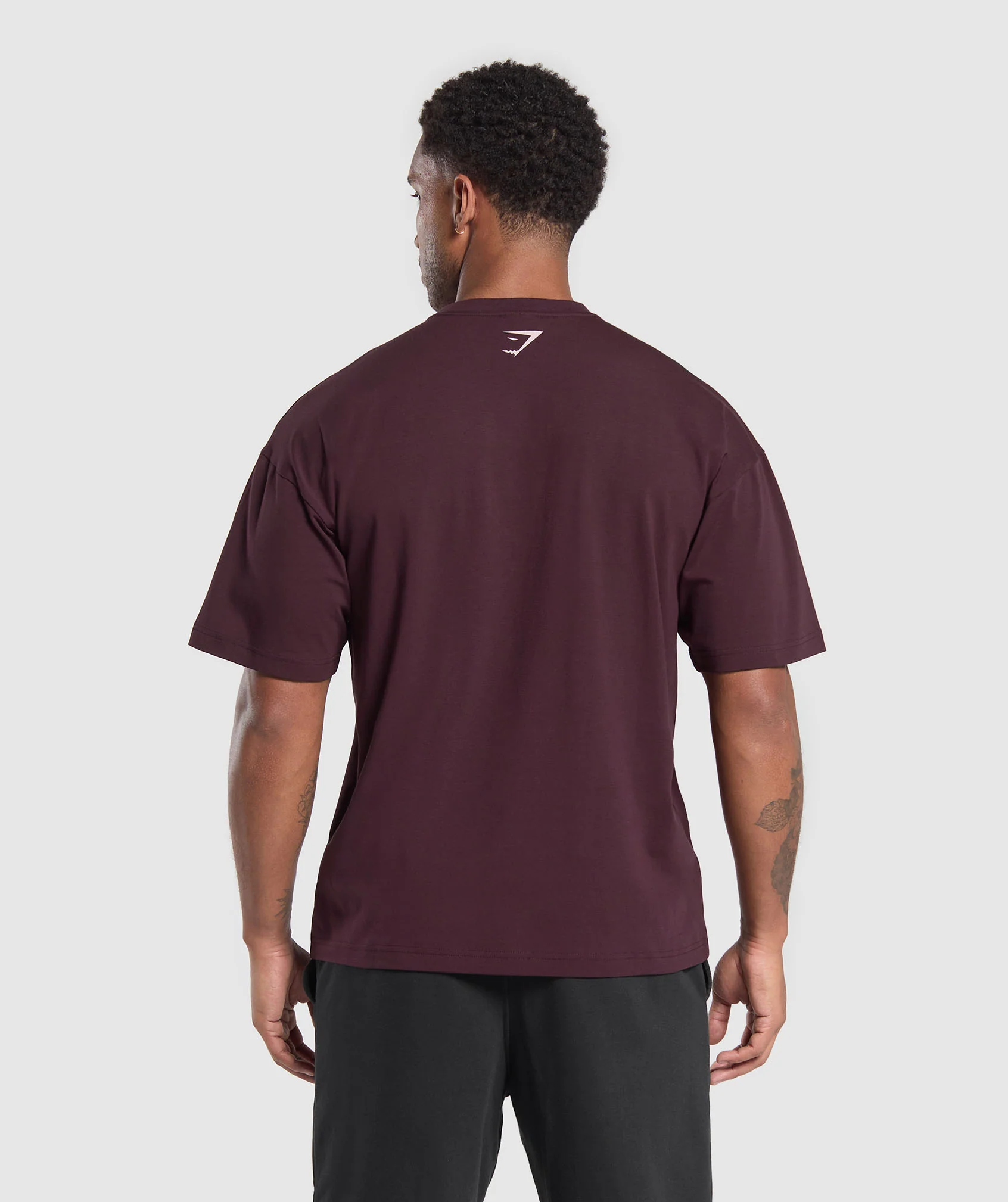 Gymshark Holiday Season Graphic T-Shirt - Depth Purple - Image 2