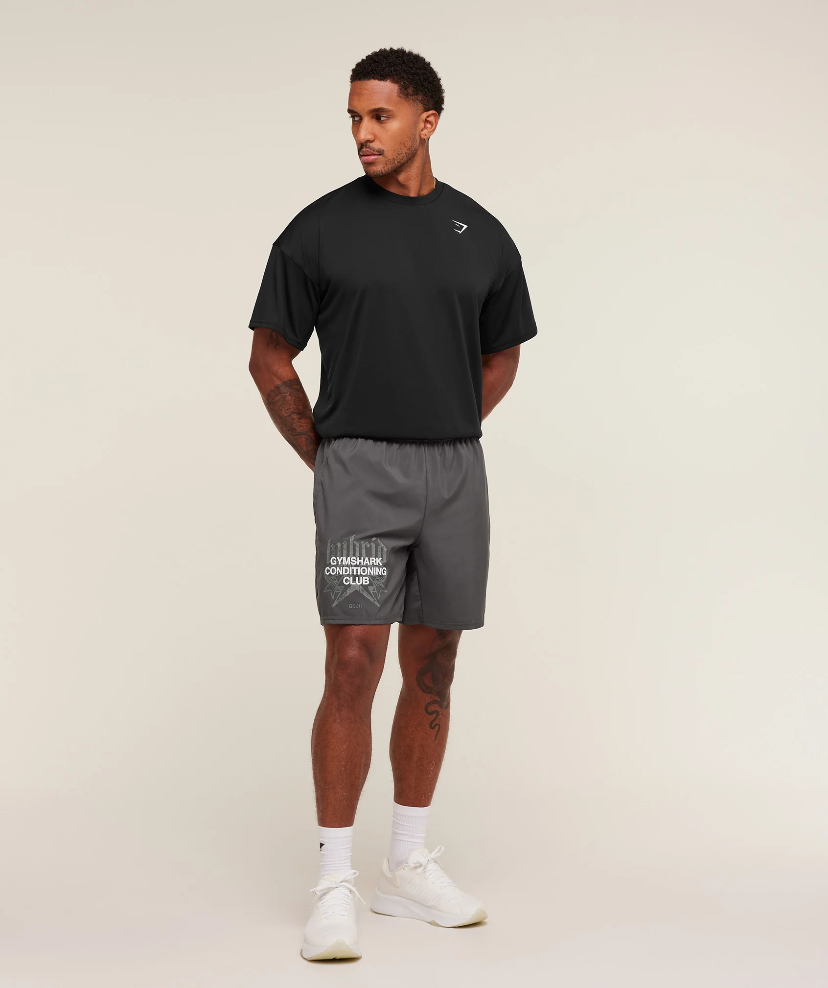 Gymshark Hybrid Graphic 7" Shorts - Grey - Image 4