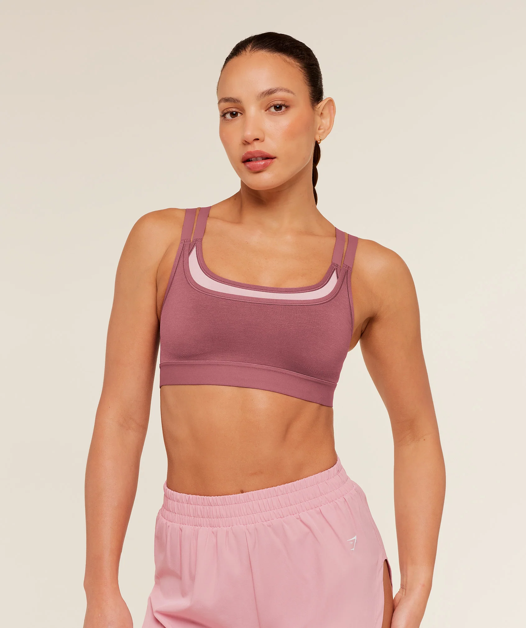Gymshark Interval Seamless Medium Support  Sports Bra - Reset Pink/Light Pink