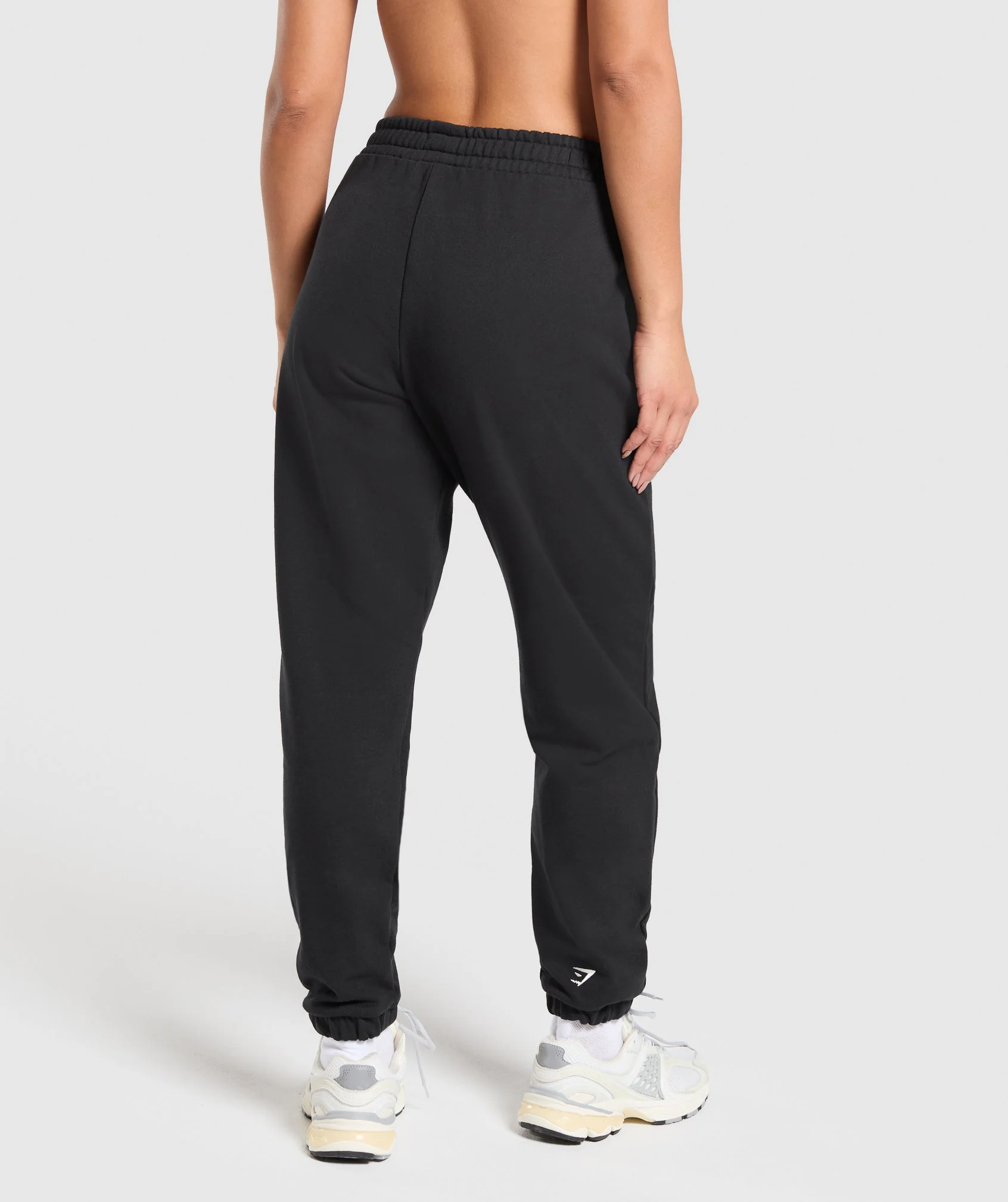 Gymshark Lifestyle Club Graphic Joggers - Black - Image 2