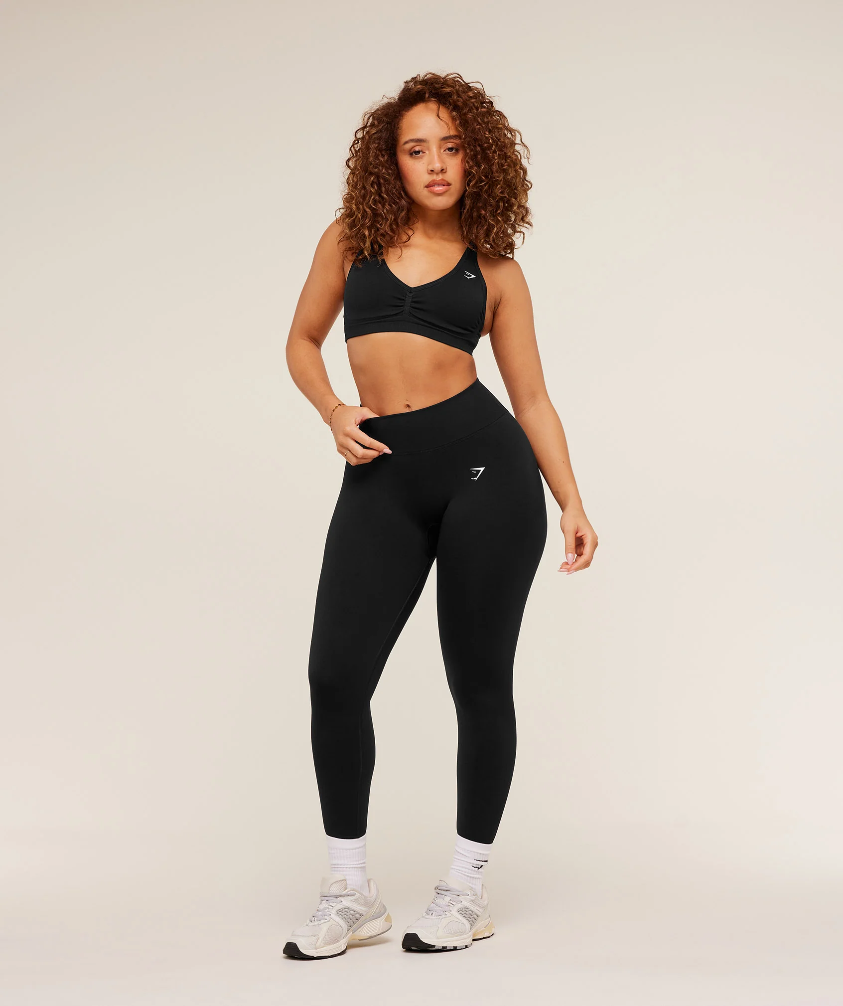 Gymshark Lift Seamless Sports Bra - Black/Black Marl - Image 5